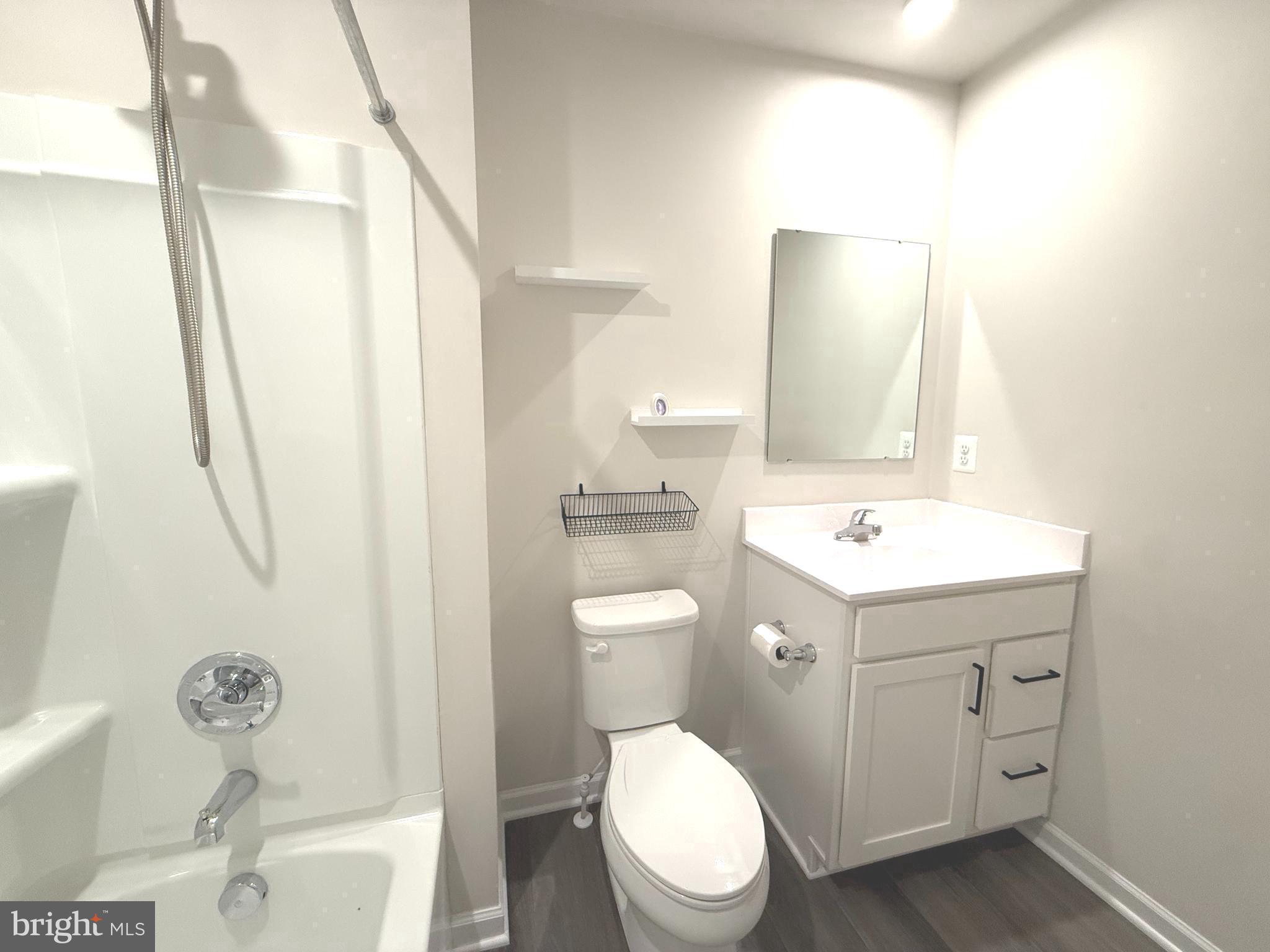 CARDINAL POINTE - Residential Lease