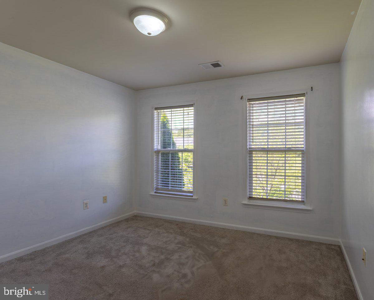 MADISON GROVE - Residential