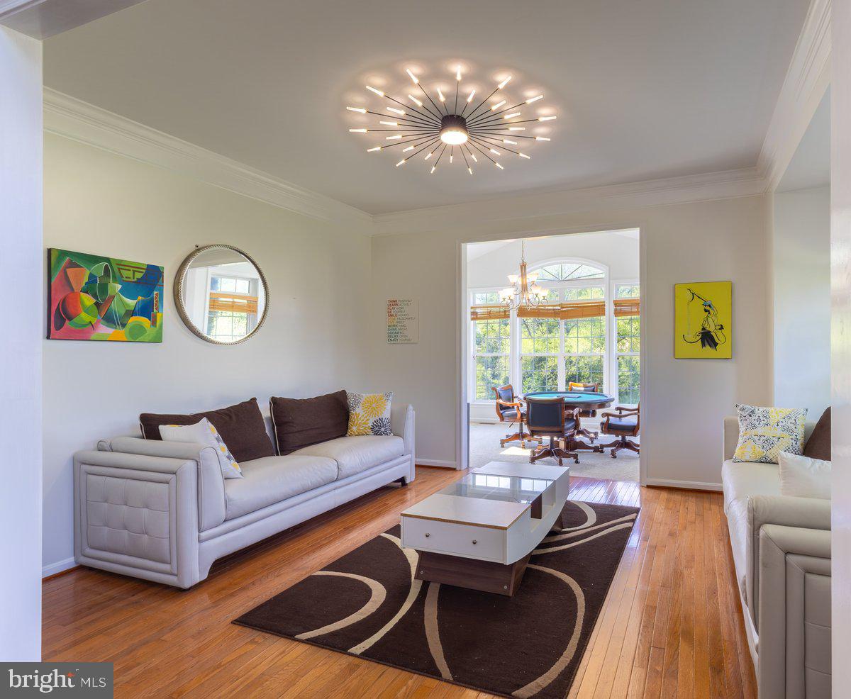 MADISON GROVE - Residential