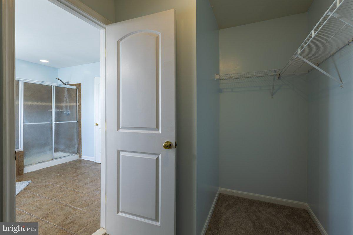 MADISON GROVE - Residential