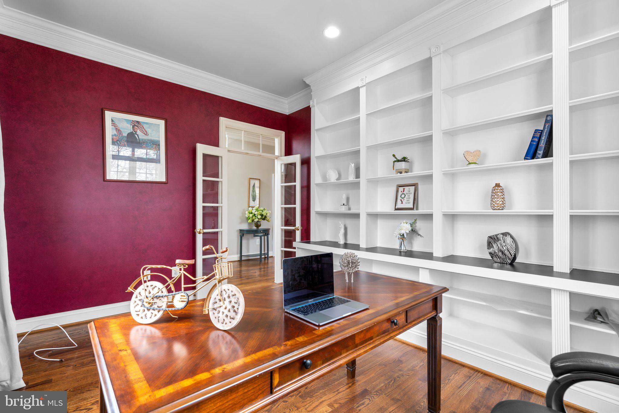 CHEVY CHASE COMMONS - Residential