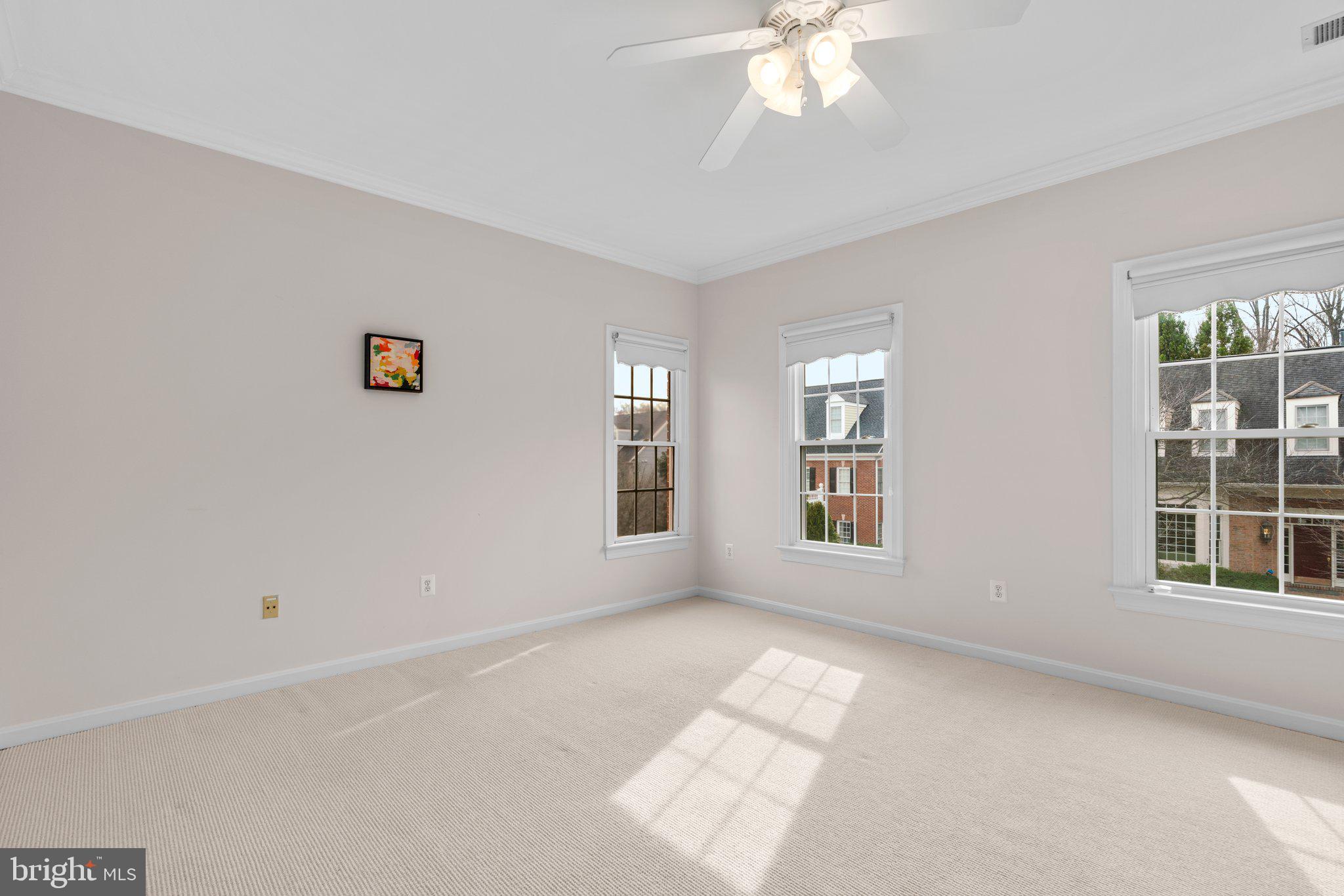 CHEVY CHASE COMMONS - Residential