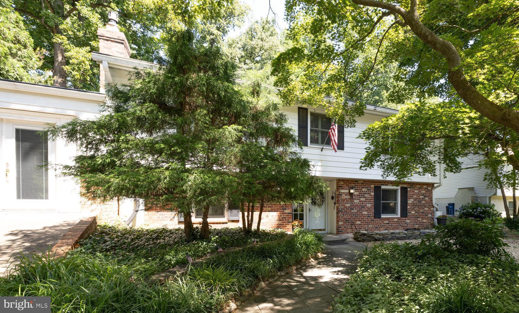11408 ORLEANS WAY