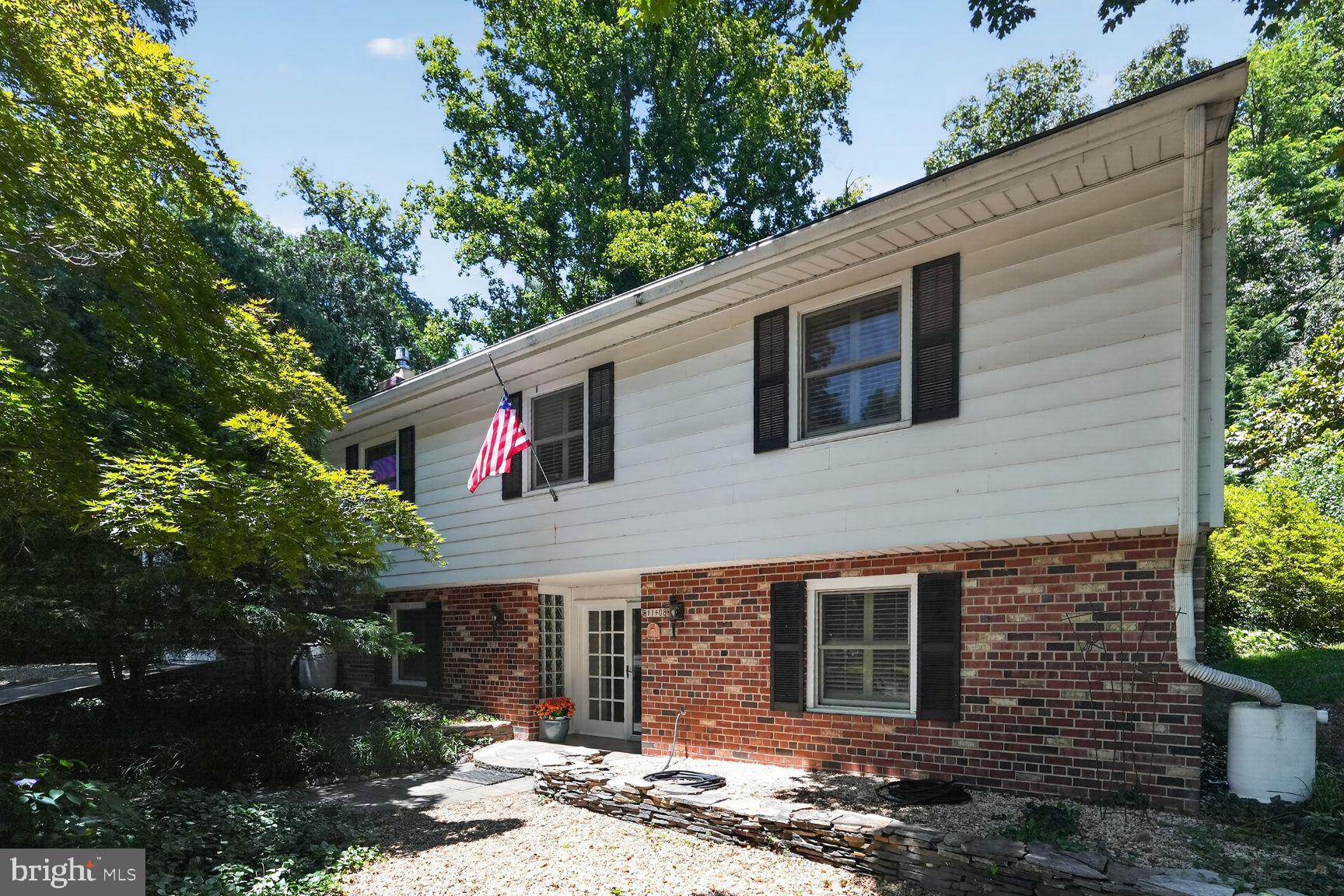 11408 ORLEANS WAY