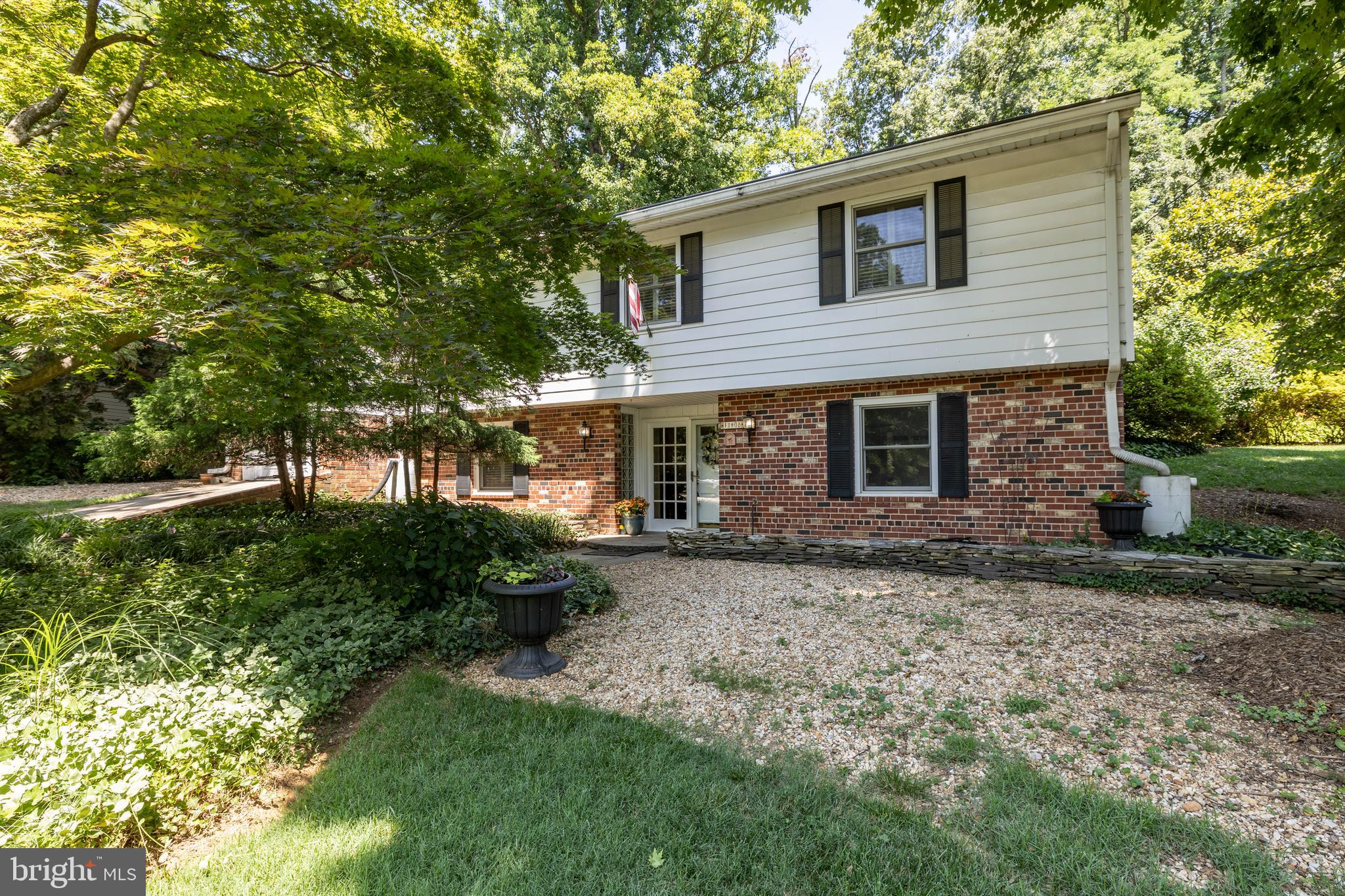11408 ORLEANS WAY