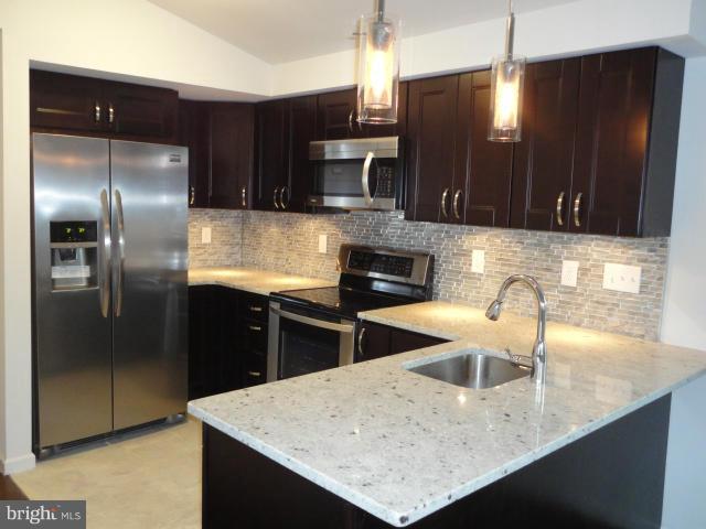 COLUMBIA BEACH - Residential