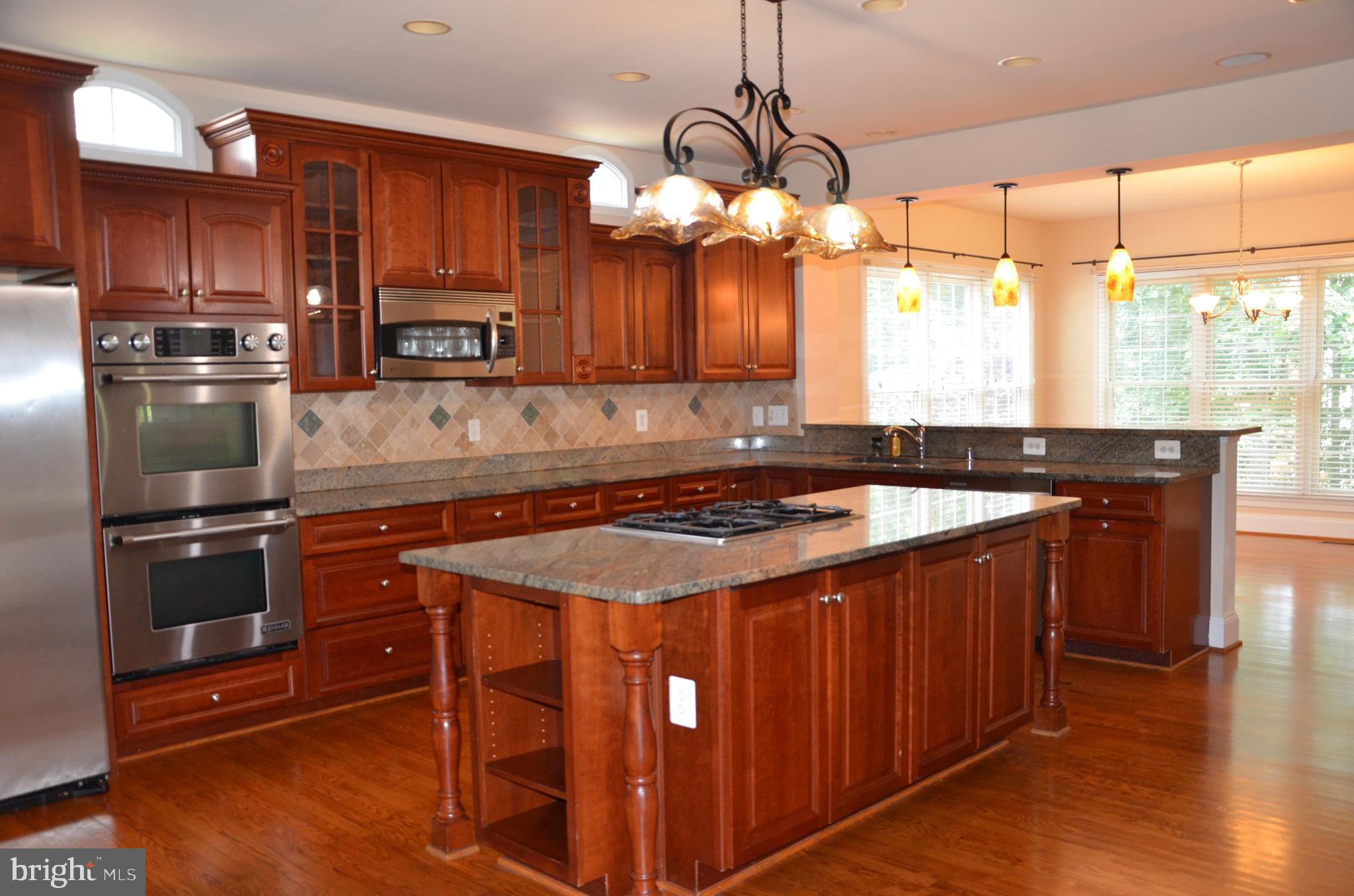 AUTUMN HILLS - Residential