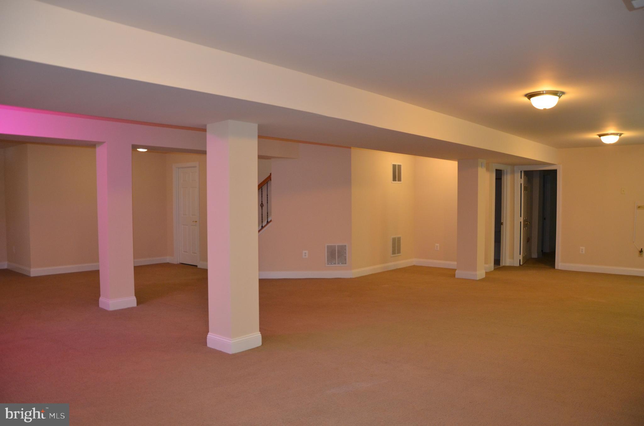 AUTUMN HILLS - Residential