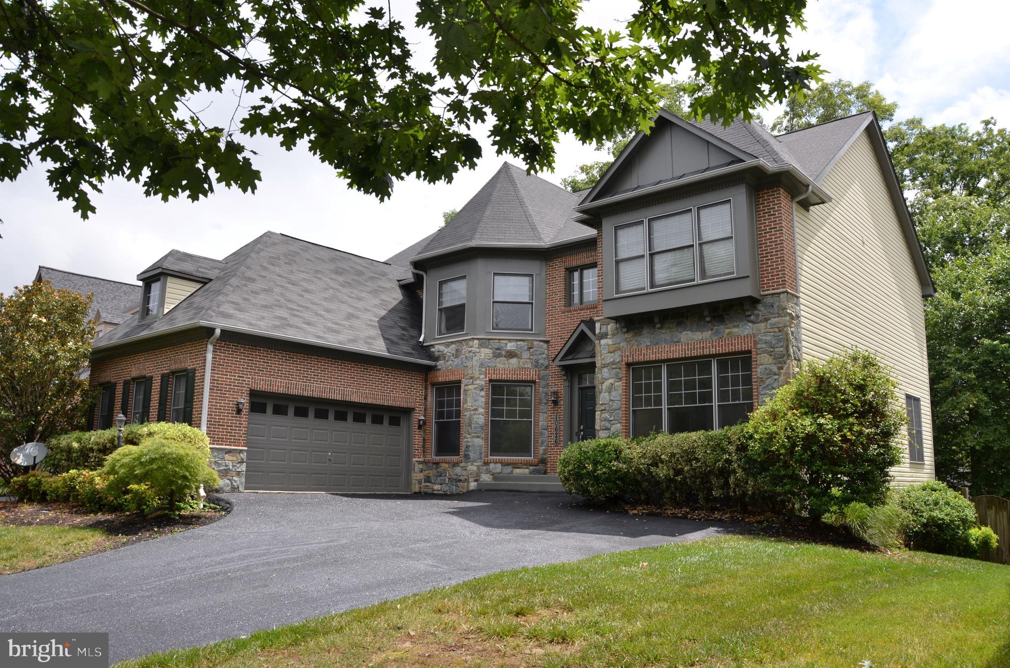 AUTUMN HILLS - Residential