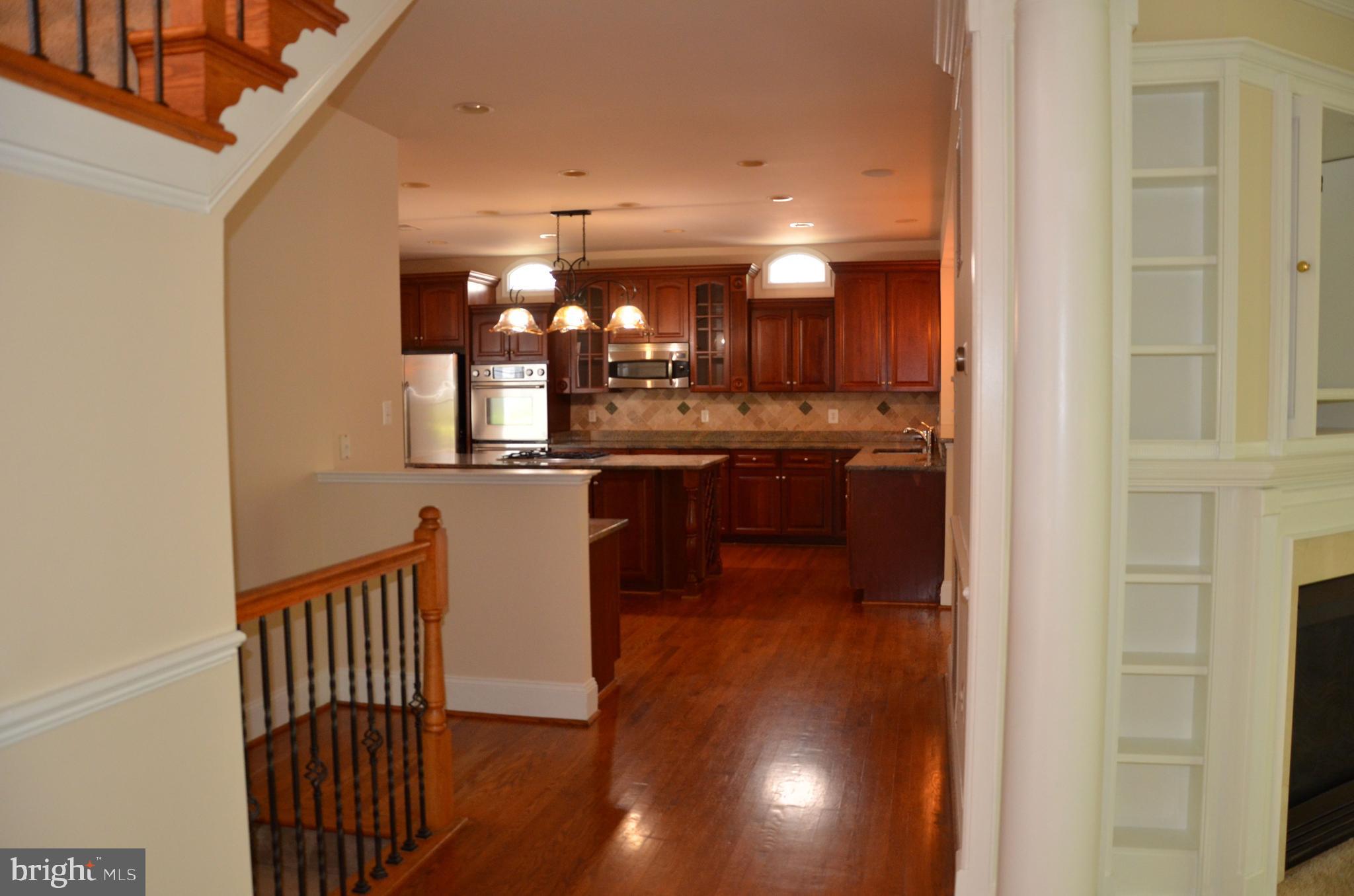 AUTUMN HILLS - Residential