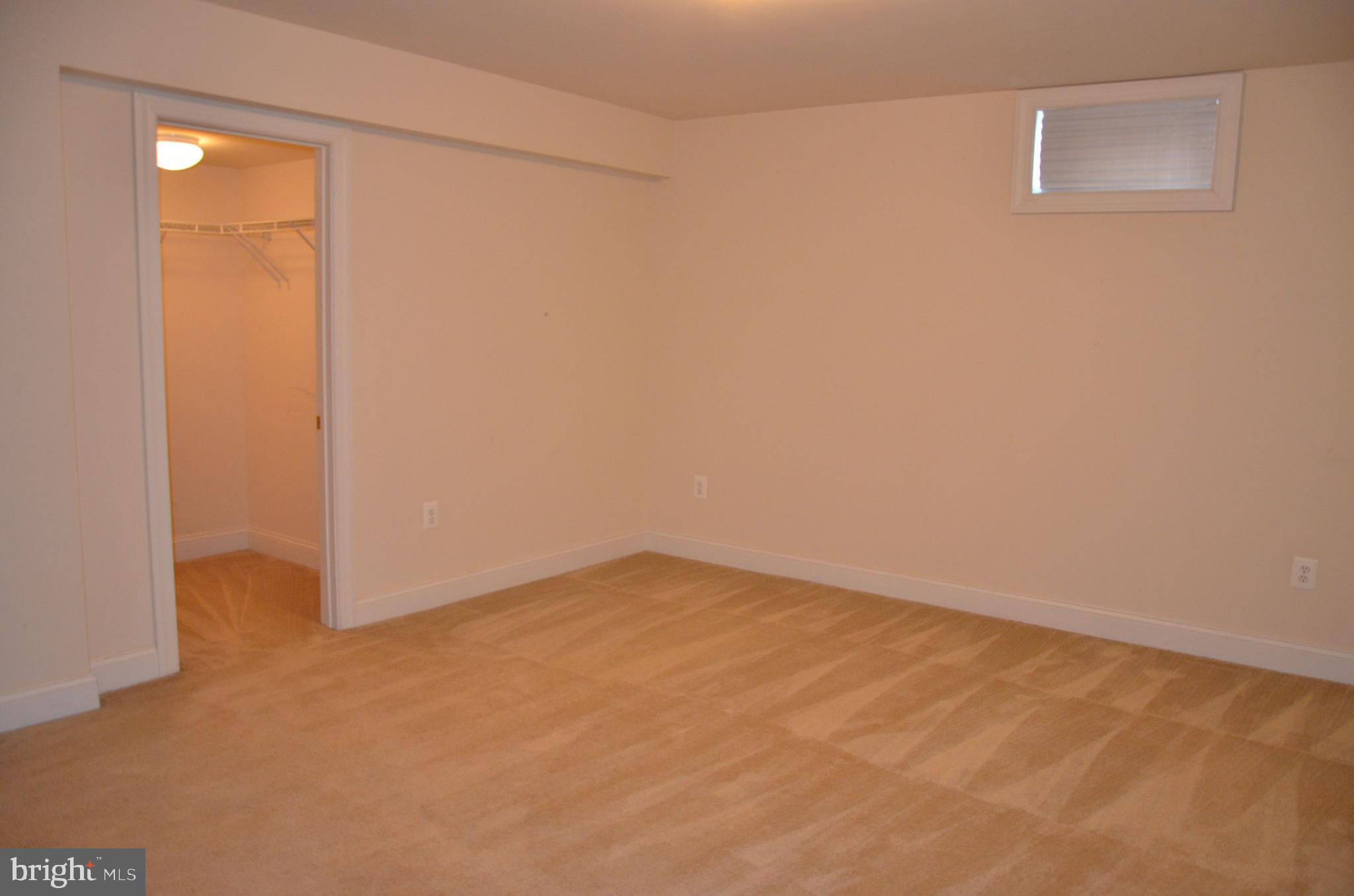 AUTUMN HILLS - Residential