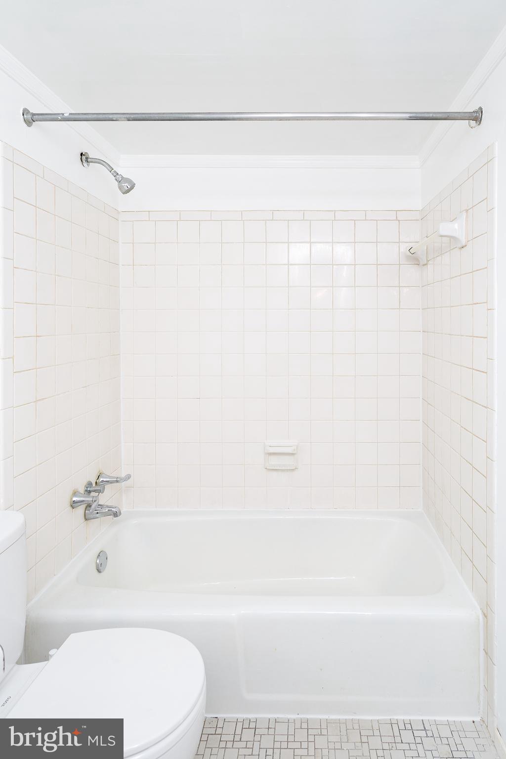 HUNTINGTON CLUB - Residential