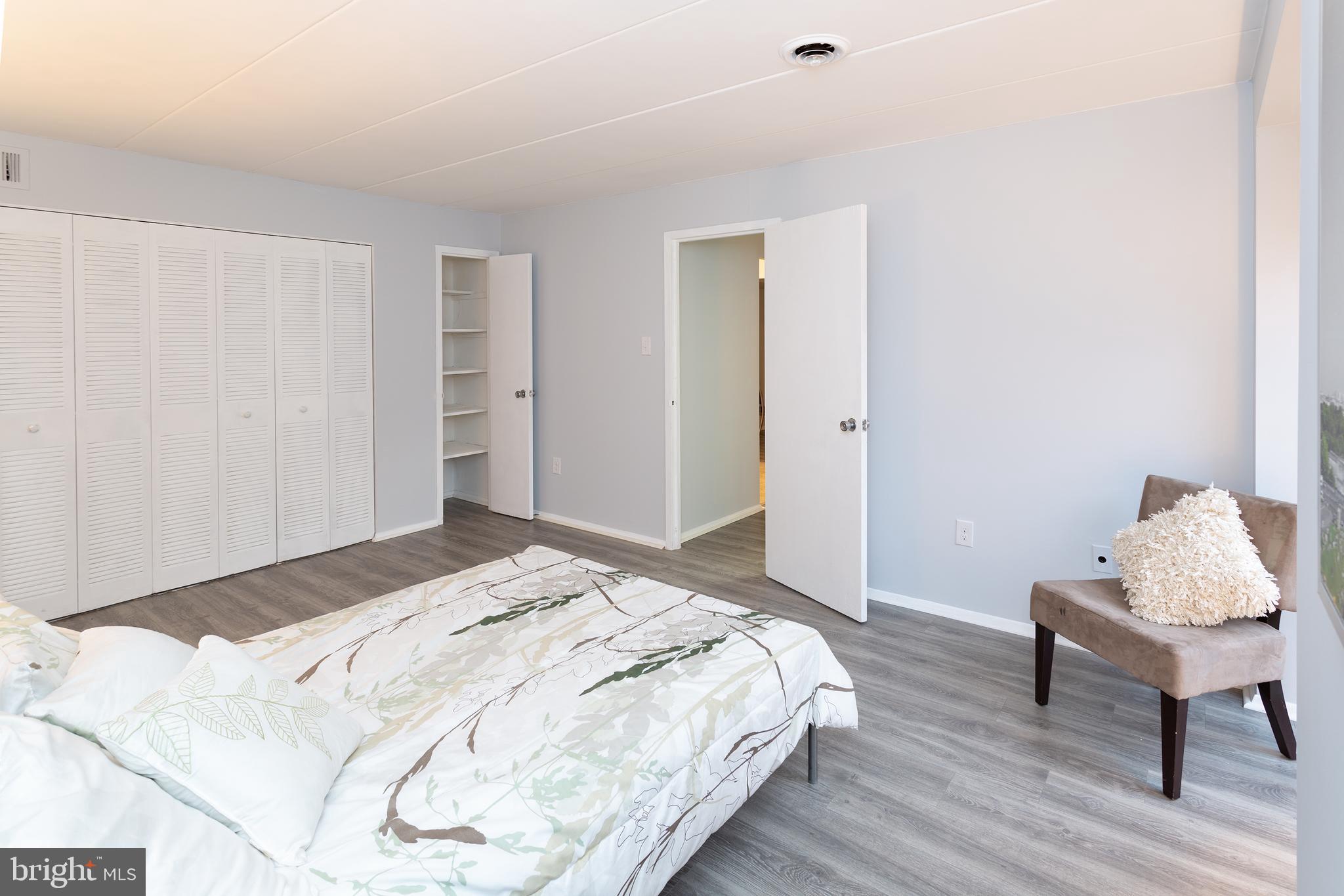 HUNTINGTON CLUB - Residential