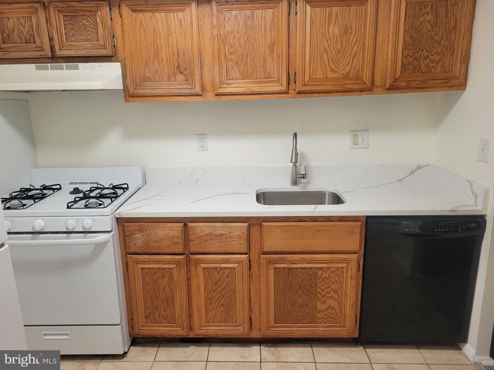 HUNTINGTON CLUB - Residential