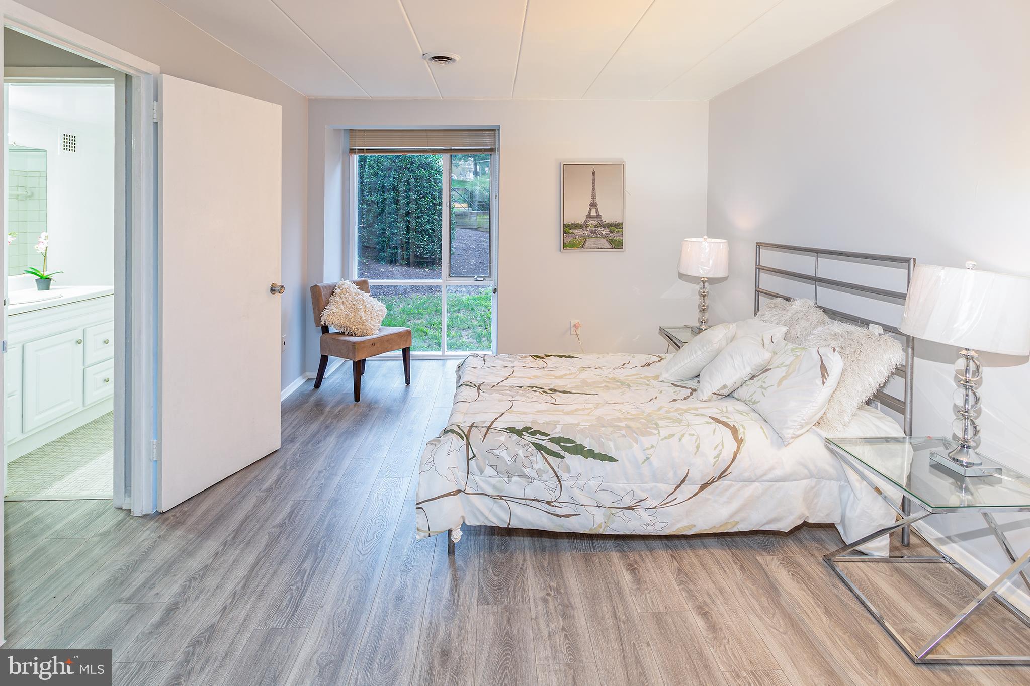 HUNTINGTON CLUB - Residential