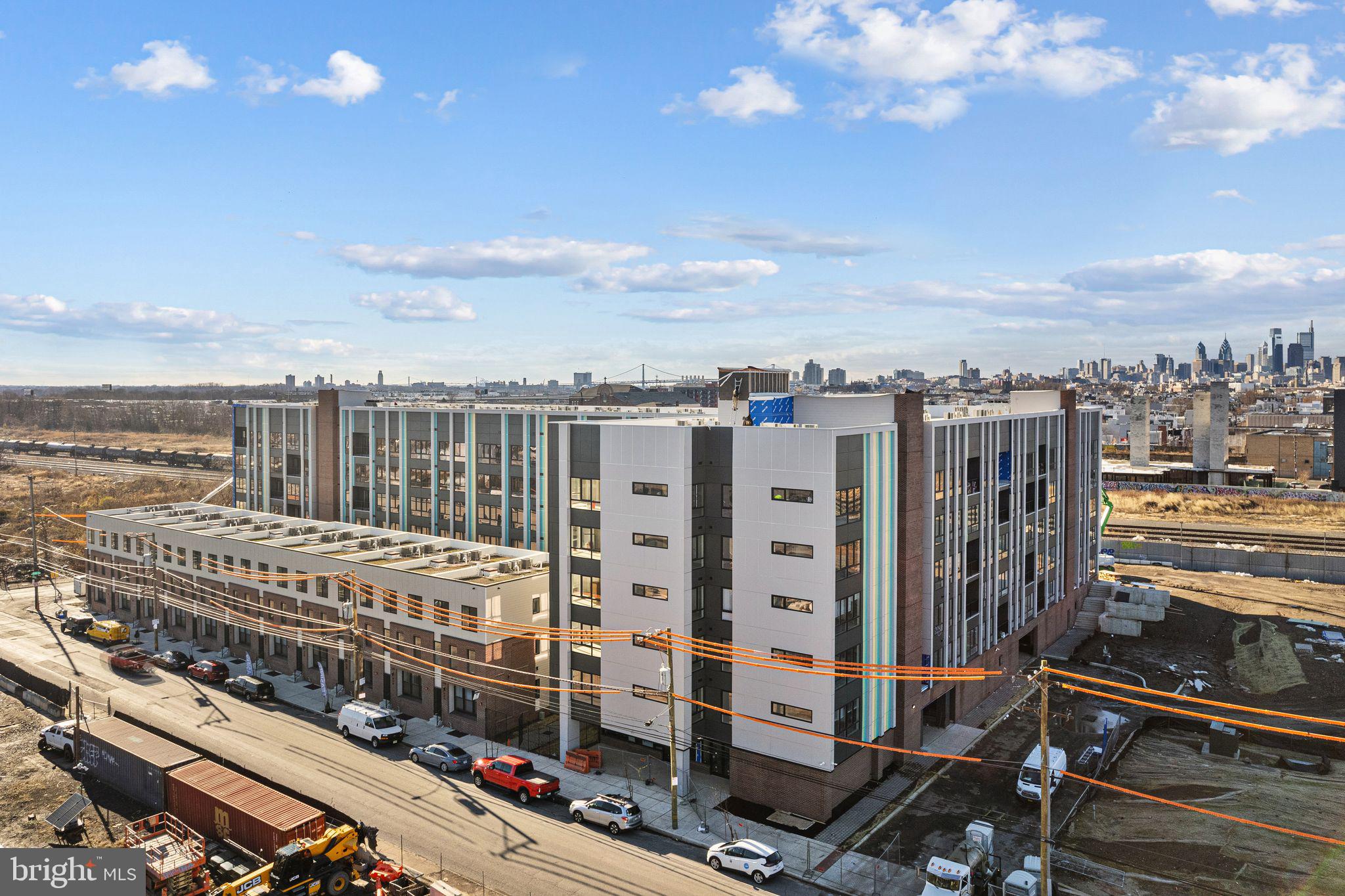 PORT RICHMOND - Residential Lease