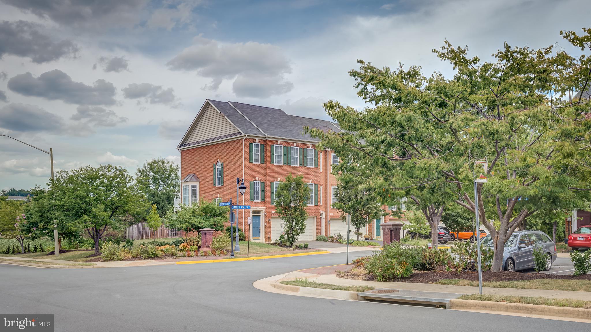 LORTON STATION NORTH CND - Residential Lease