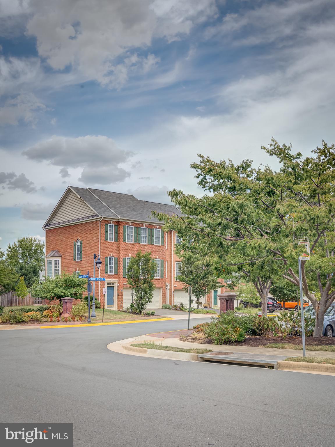 LORTON STATION NORTH CND - Residential Lease