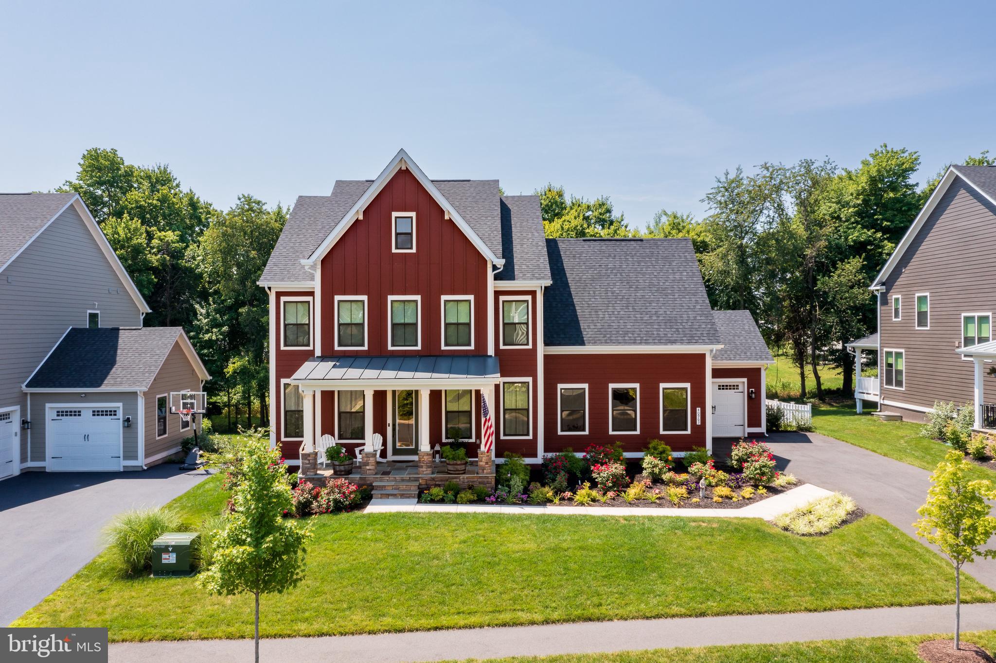 GROVE AT WILLOWSFORD - Residential