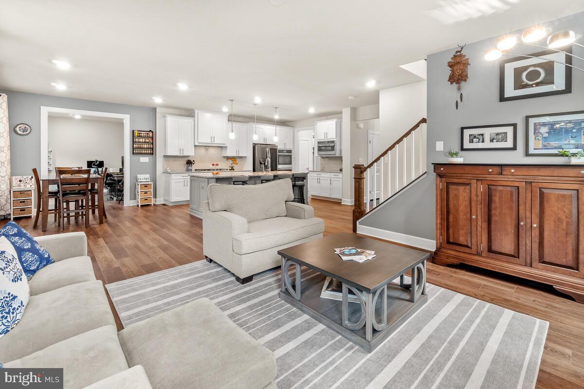 GROVE AT WILLOWSFORD - Residential