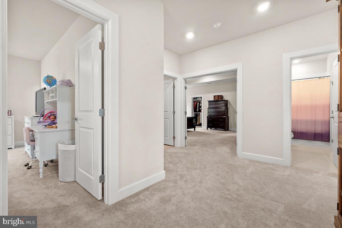 GROVE AT WILLOWSFORD - Residential