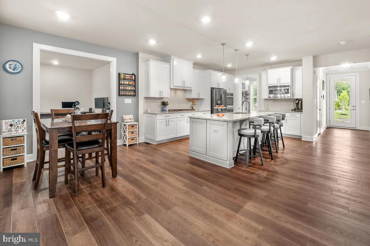 GROVE AT WILLOWSFORD - Residential