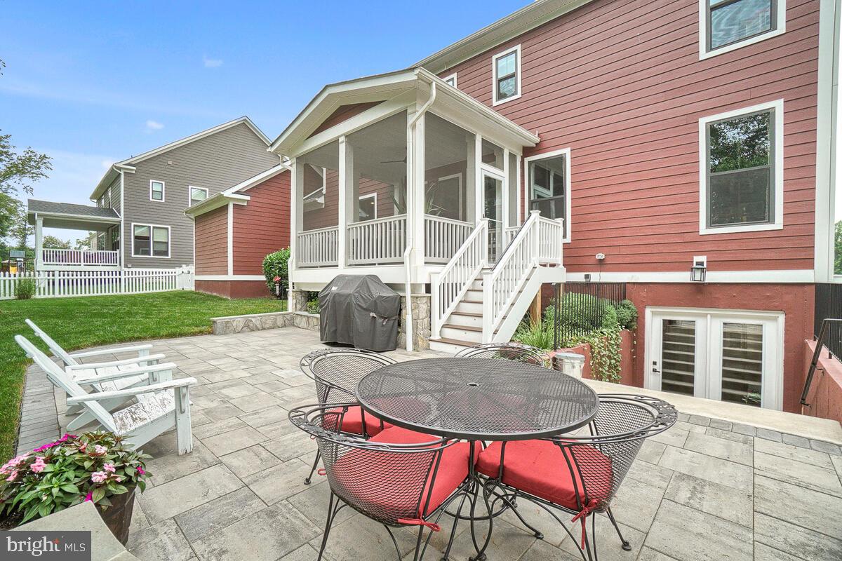 GROVE AT WILLOWSFORD - Residential