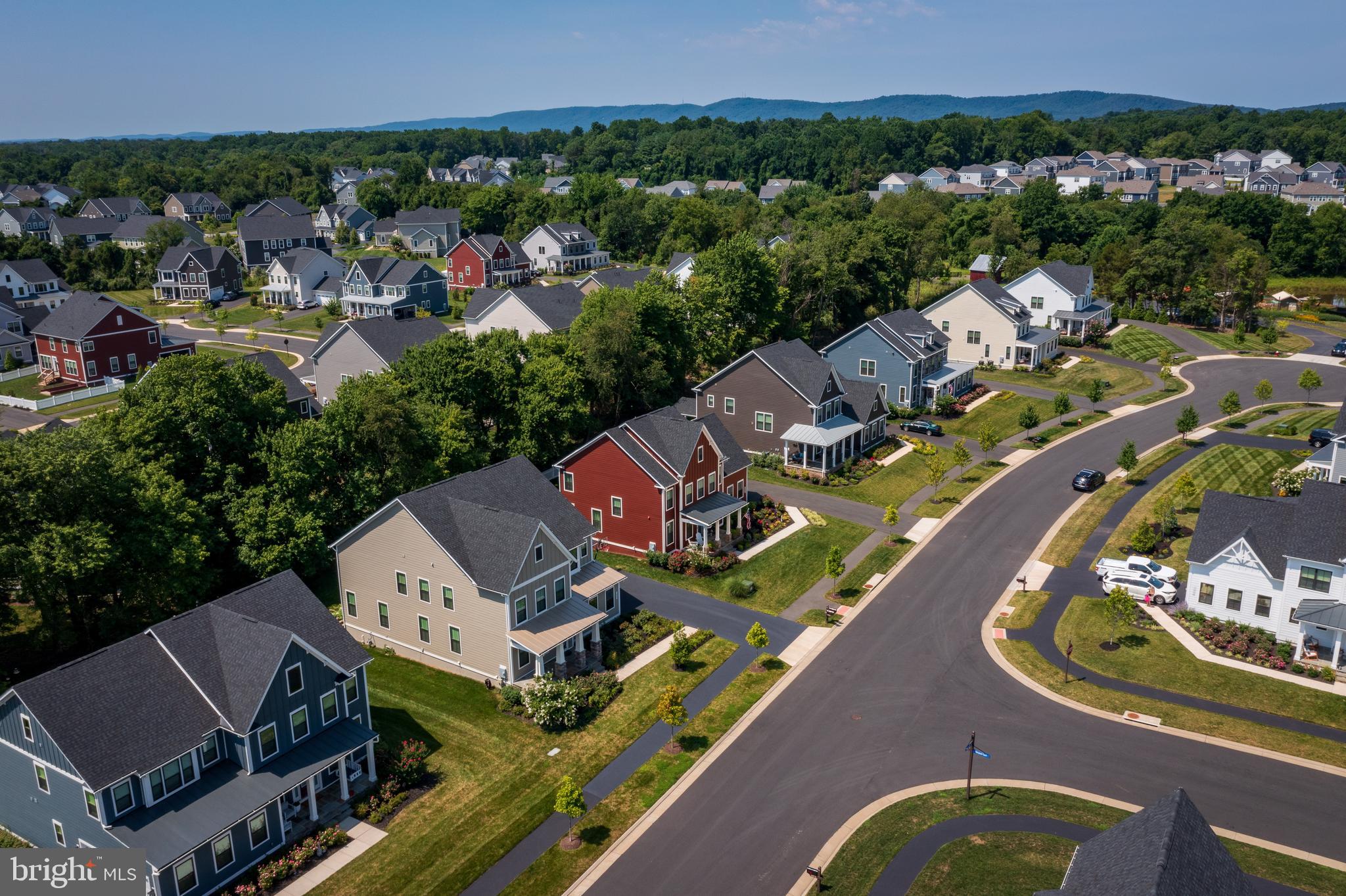 GROVE AT WILLOWSFORD - Residential