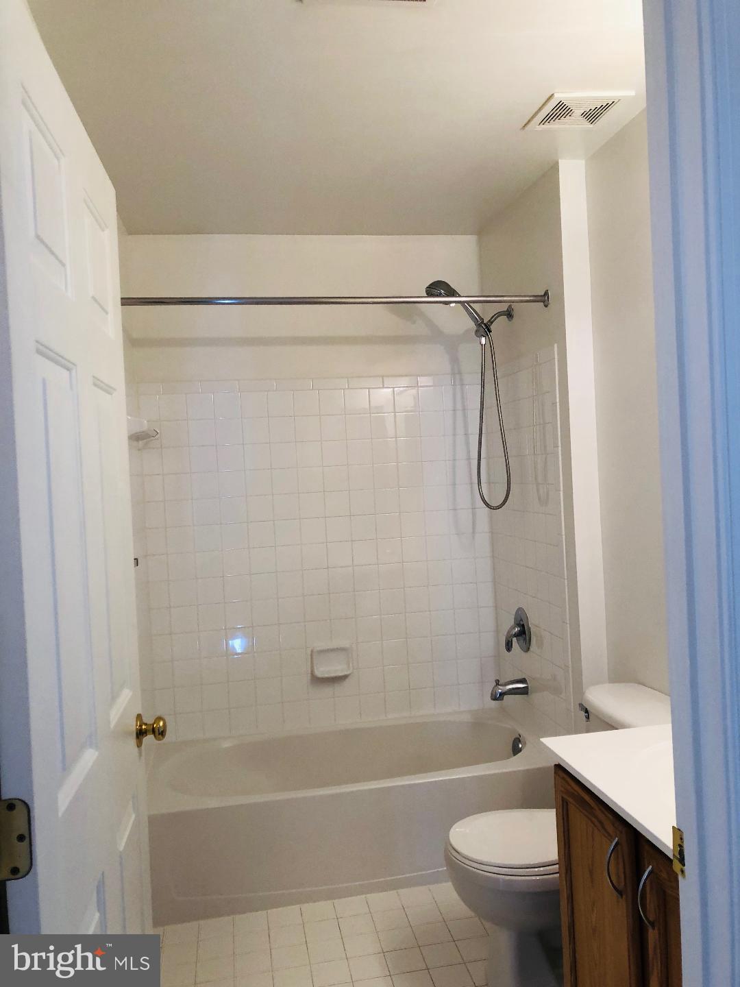 KINGS ARMS - Residential