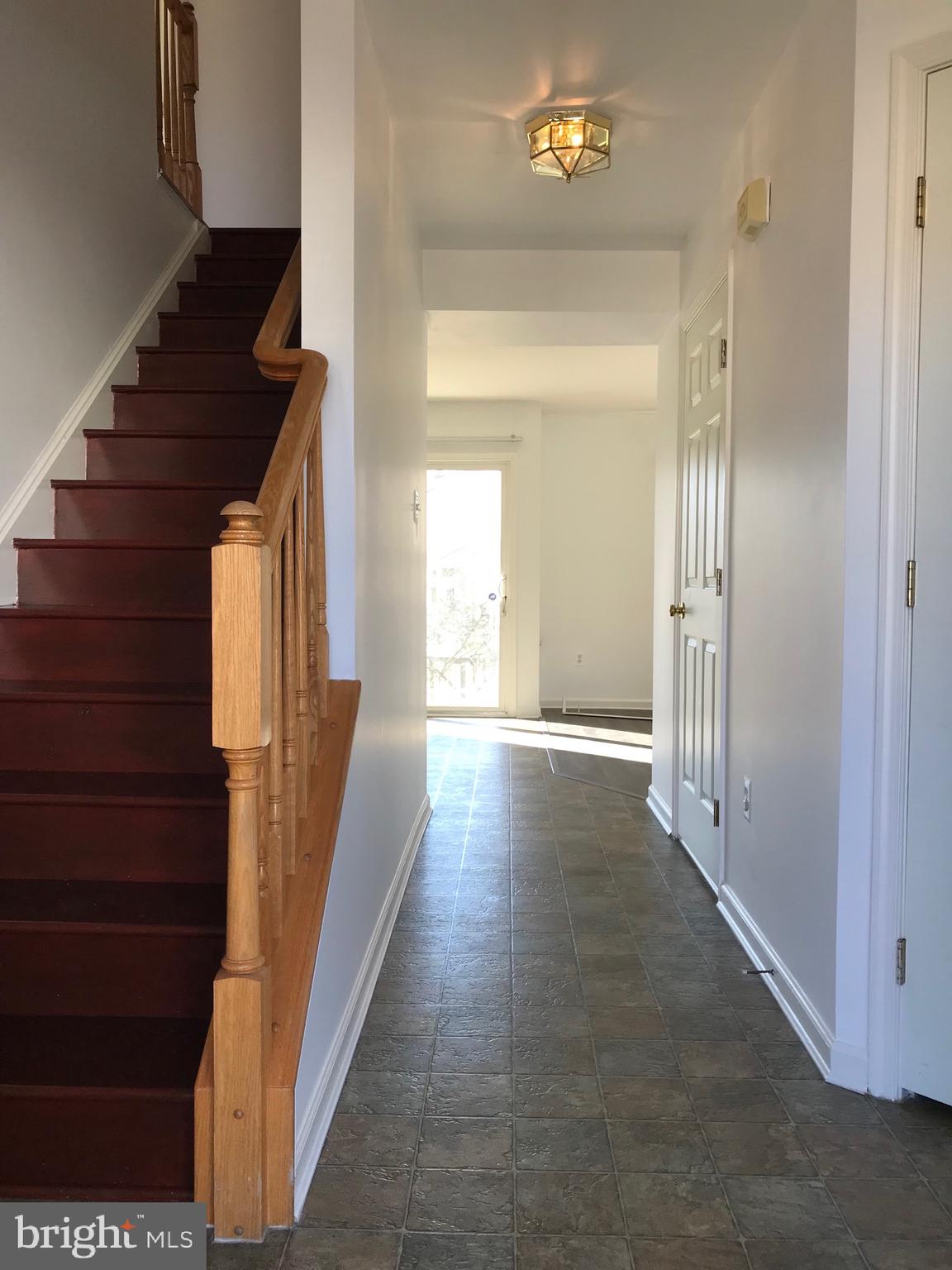 KINGS ARMS - Residential