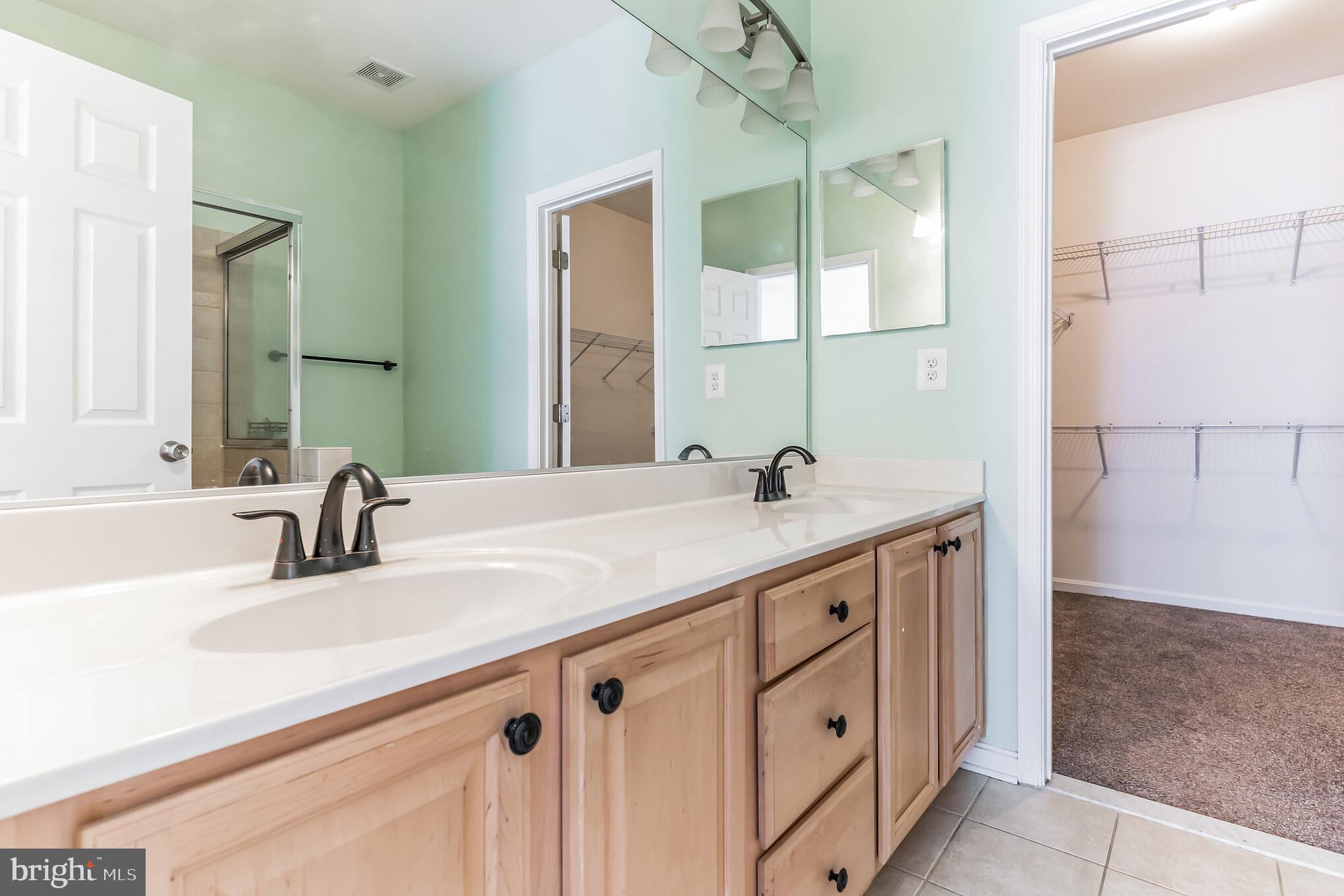 WINDWARD HARBOUR AT SOLOMONS - Residential