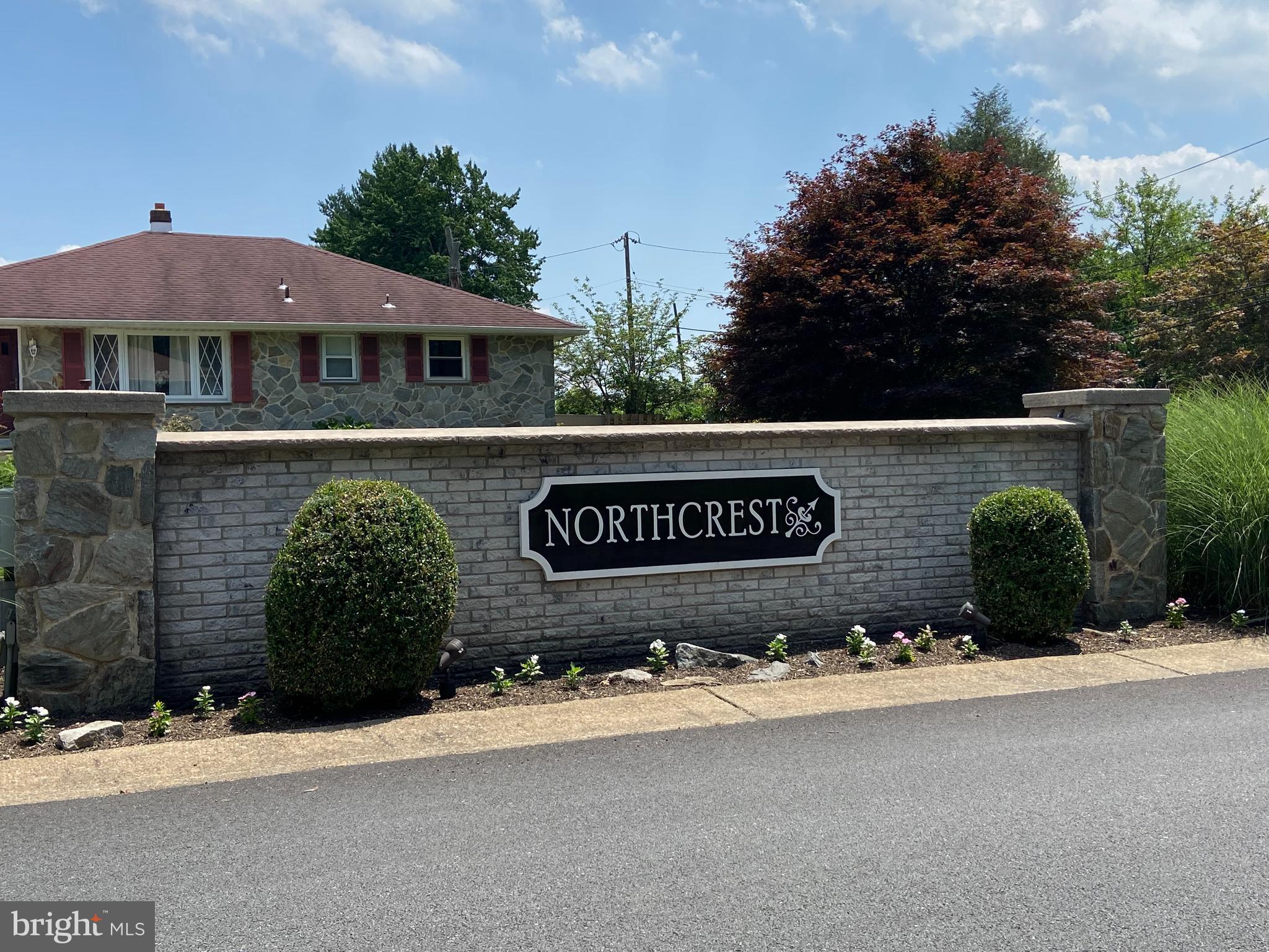 NORTHCREST - Residential