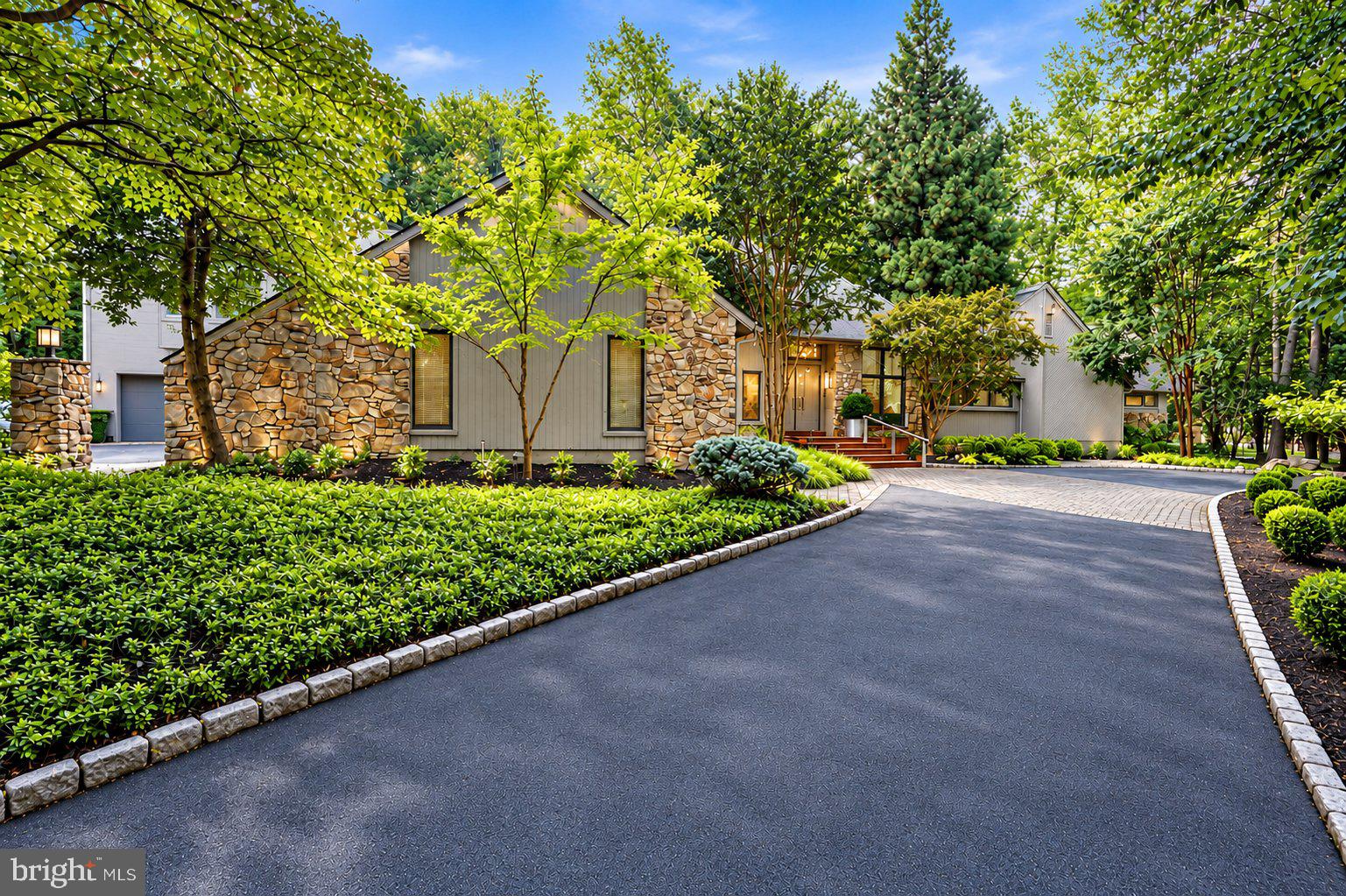 1 JODI COURT