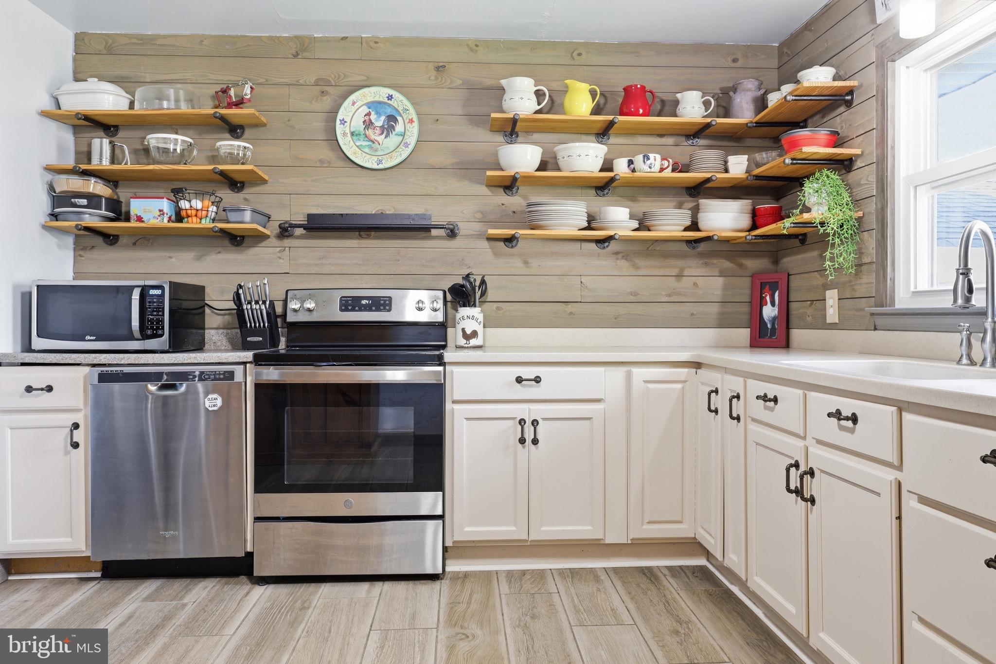 CROSSGATES - Residential