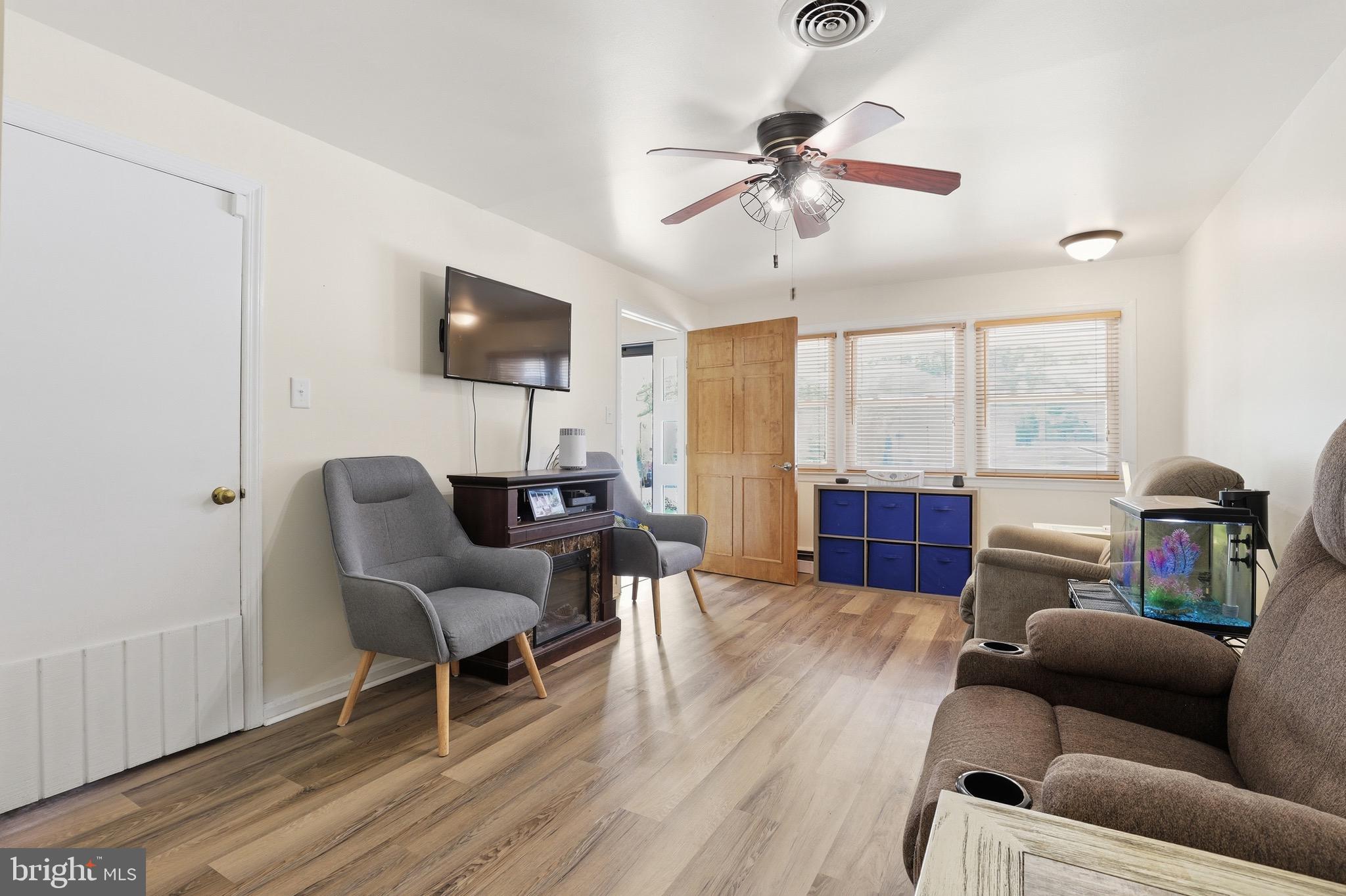 CROSSGATES - Residential