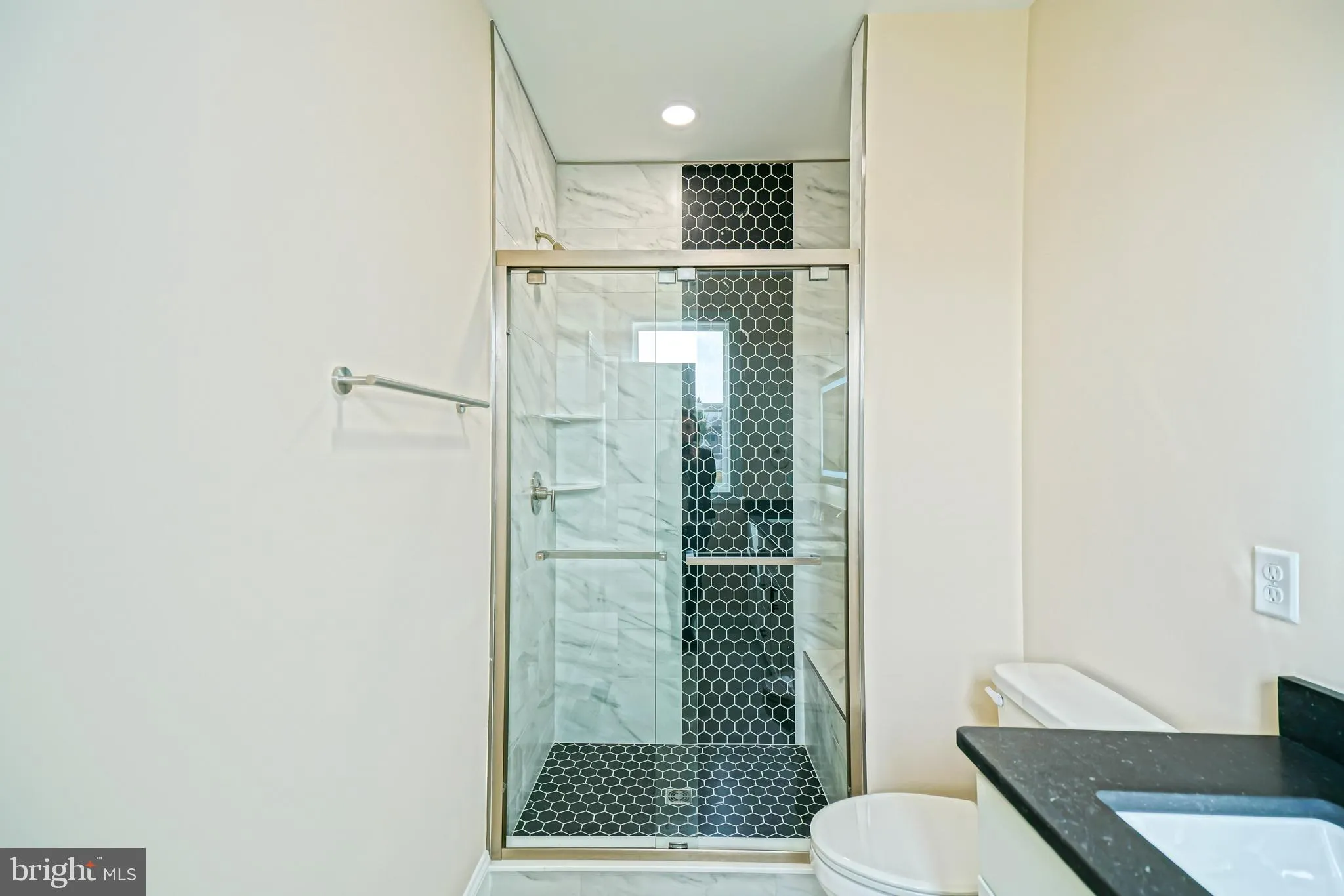 Lewes, Delaware 19958, United States, 3 Bedrooms Bedrooms, ,2 BathroomsBathrooms,Residential,Contingent,33207