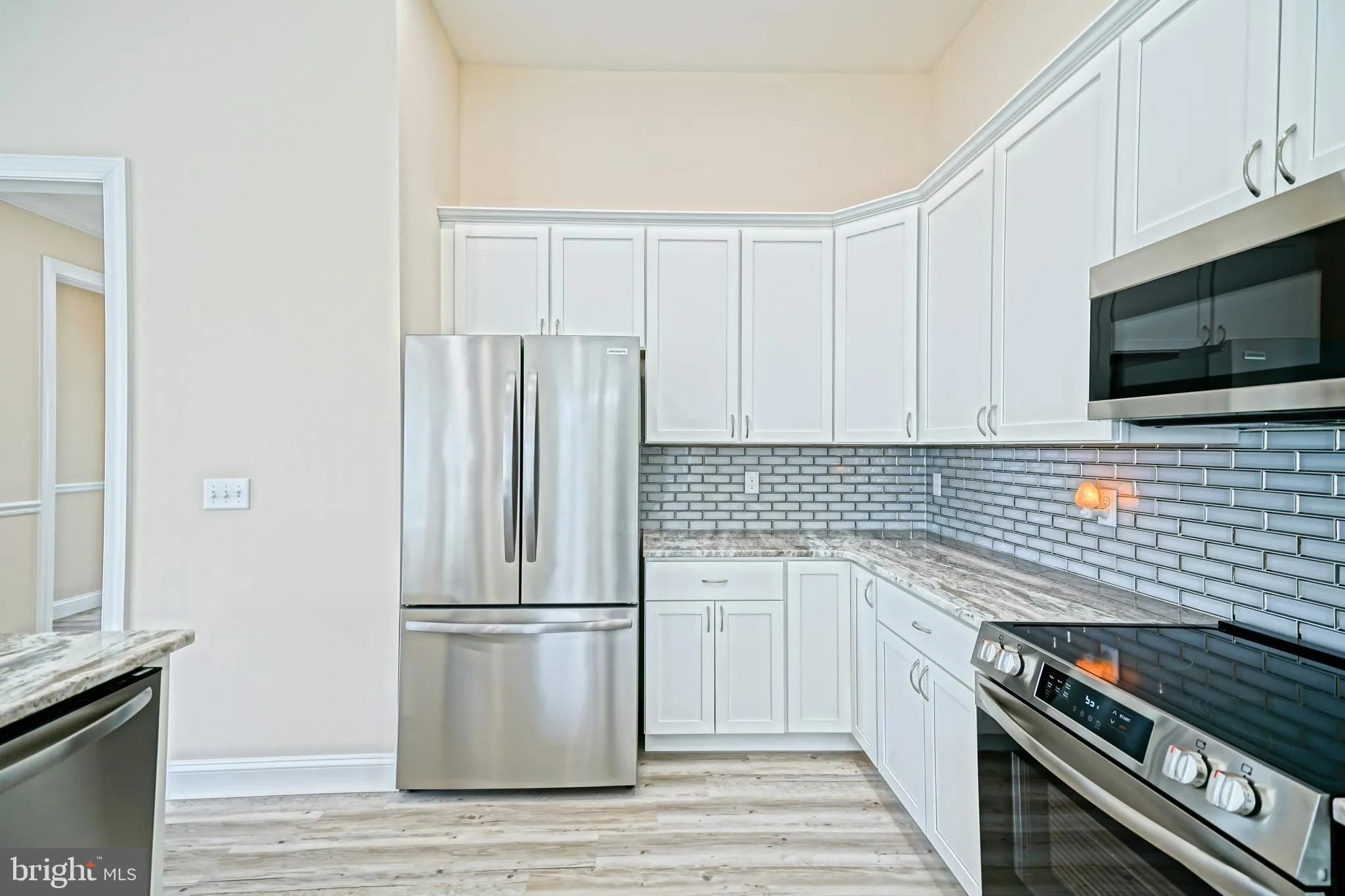 Lewes, Delaware 19958, United States, 3 Bedrooms Bedrooms, ,2 BathroomsBathrooms,Residential,Contingent,33207