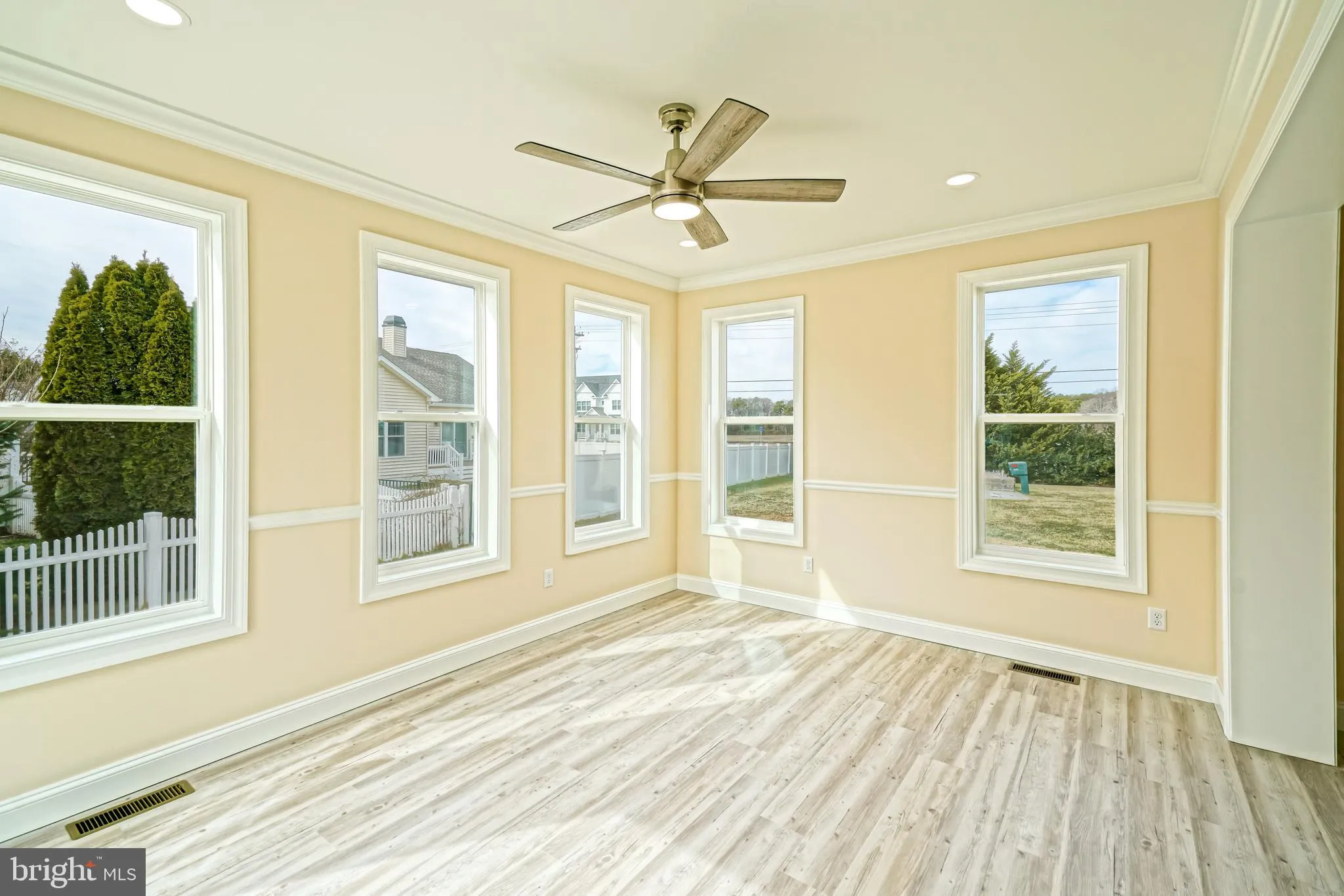 Lewes, Delaware 19958, United States, 3 Bedrooms Bedrooms, ,2 BathroomsBathrooms,Residential,Contingent,33207