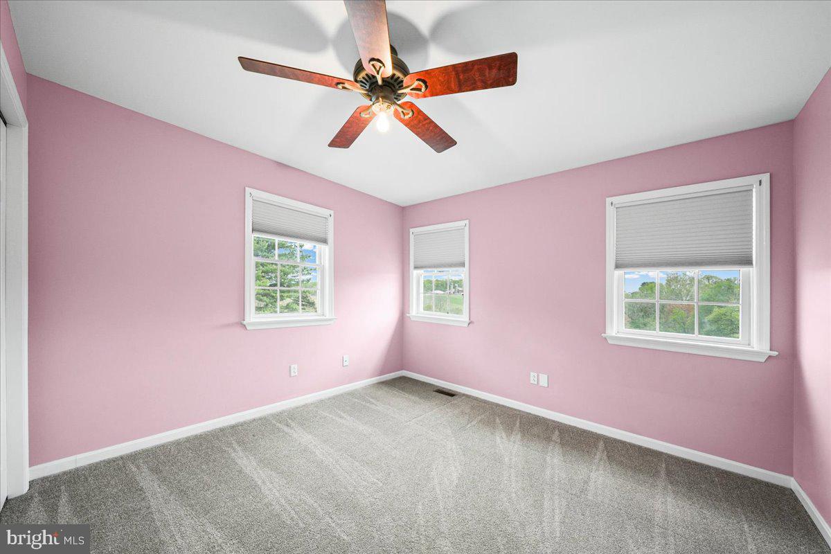 HICKORY HOLLOW - Residential