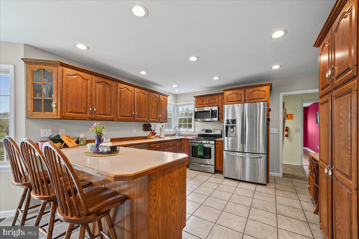 HICKORY HOLLOW - Residential
