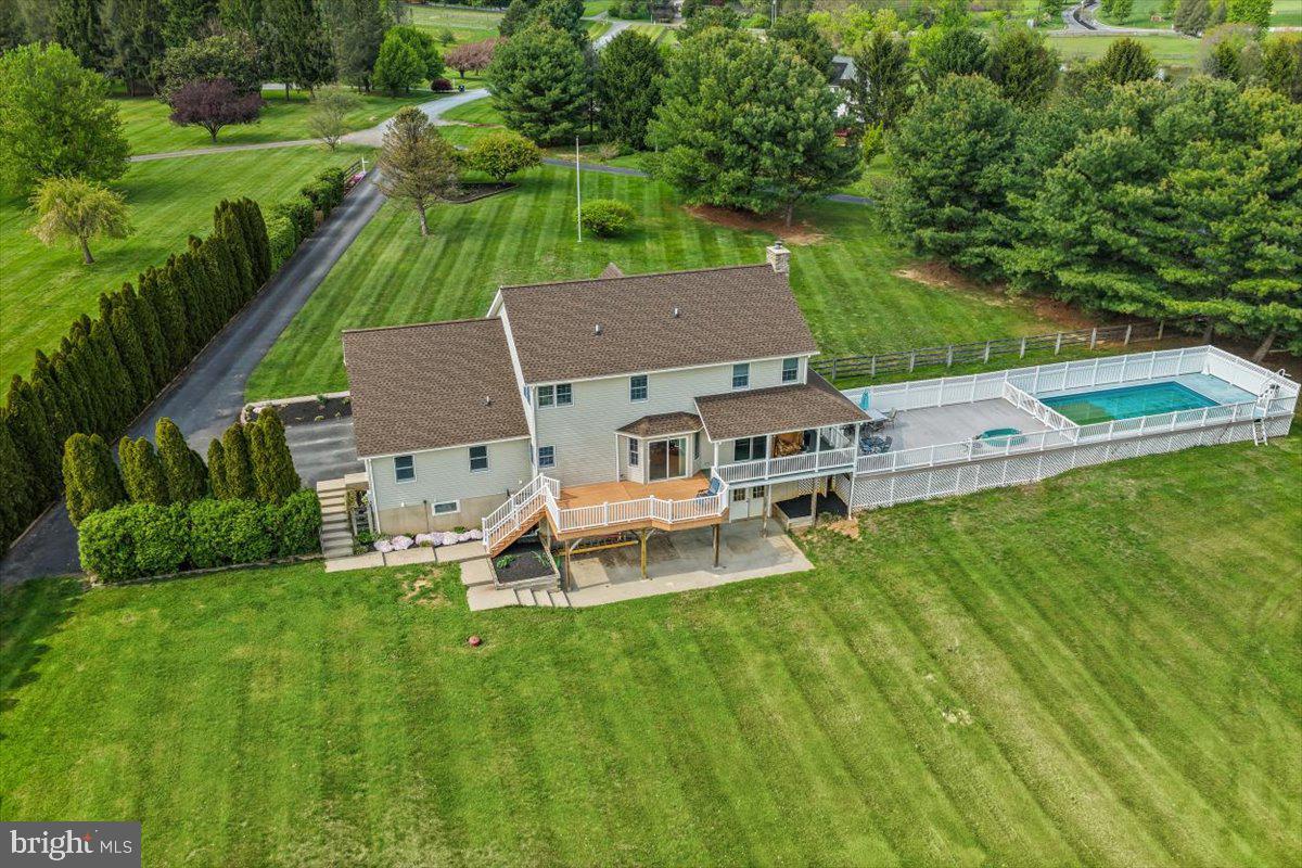 HICKORY HOLLOW - Residential