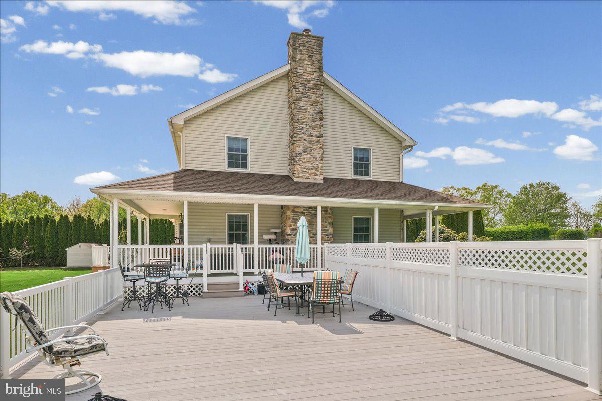 HICKORY HOLLOW - Residential