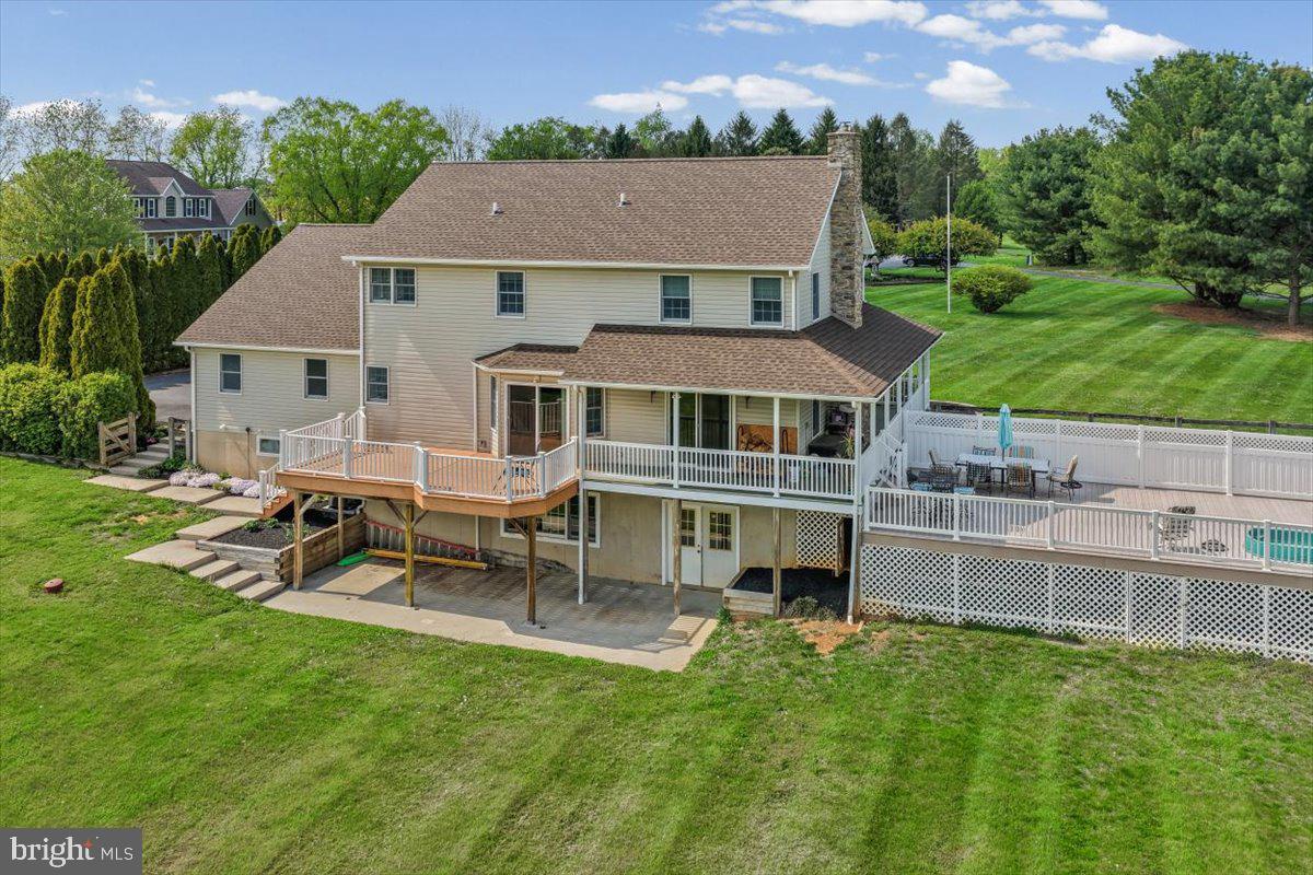 HICKORY HOLLOW - Residential