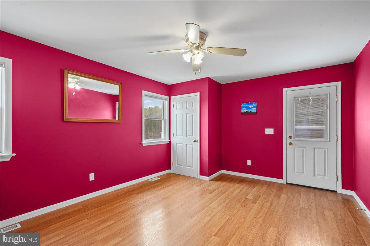 HICKORY HOLLOW - Residential
