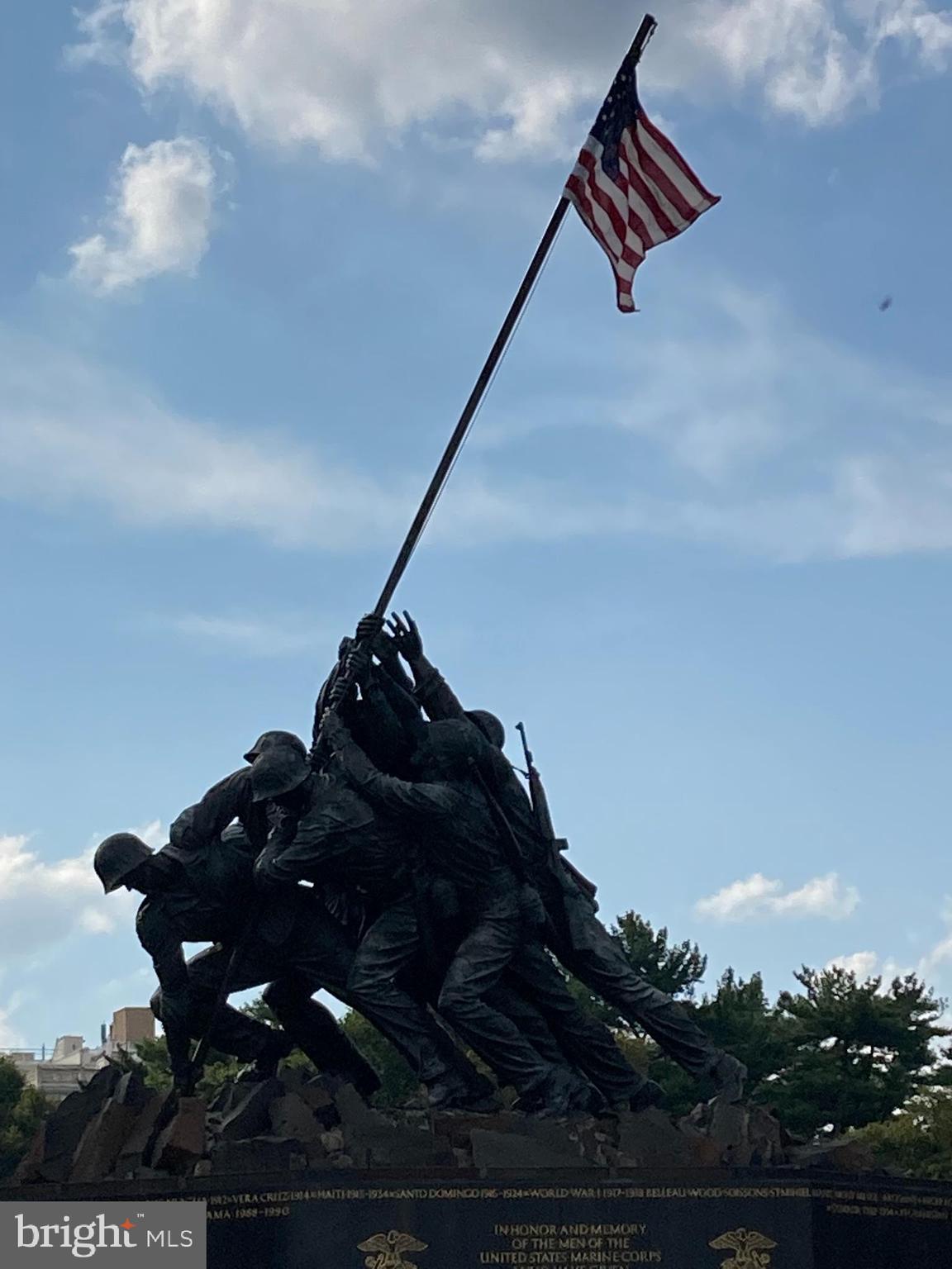 RIVER PLACE NORTH - Residential Lease