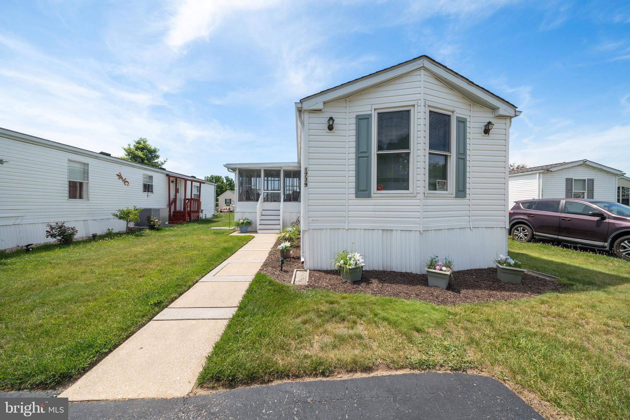 1739 BARBARA CIRCLE 475