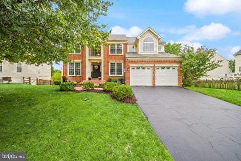 Photo of 749 Vermillion Drive NE, LEESBURG, VA 20176 (MLS # VALO2135854)