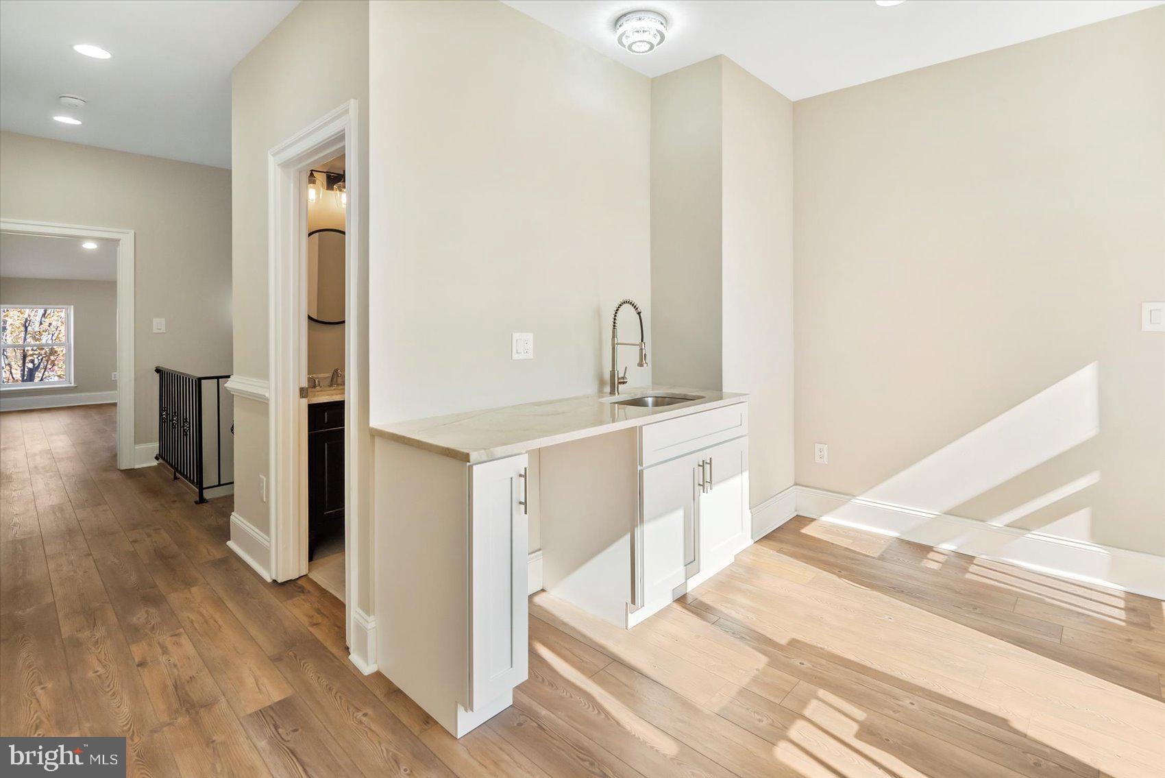 UPPER FELLS POINT - Residential