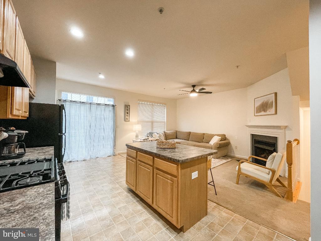 1904 BLUE HERON DRIVE