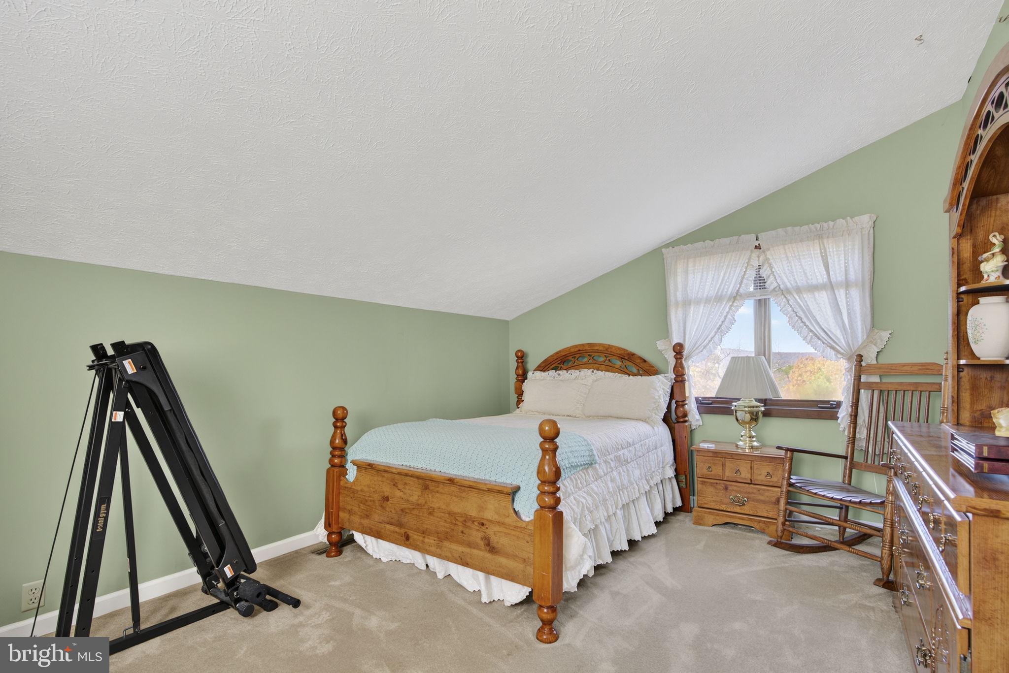 HUNTING RIDGE FOREST - Residential